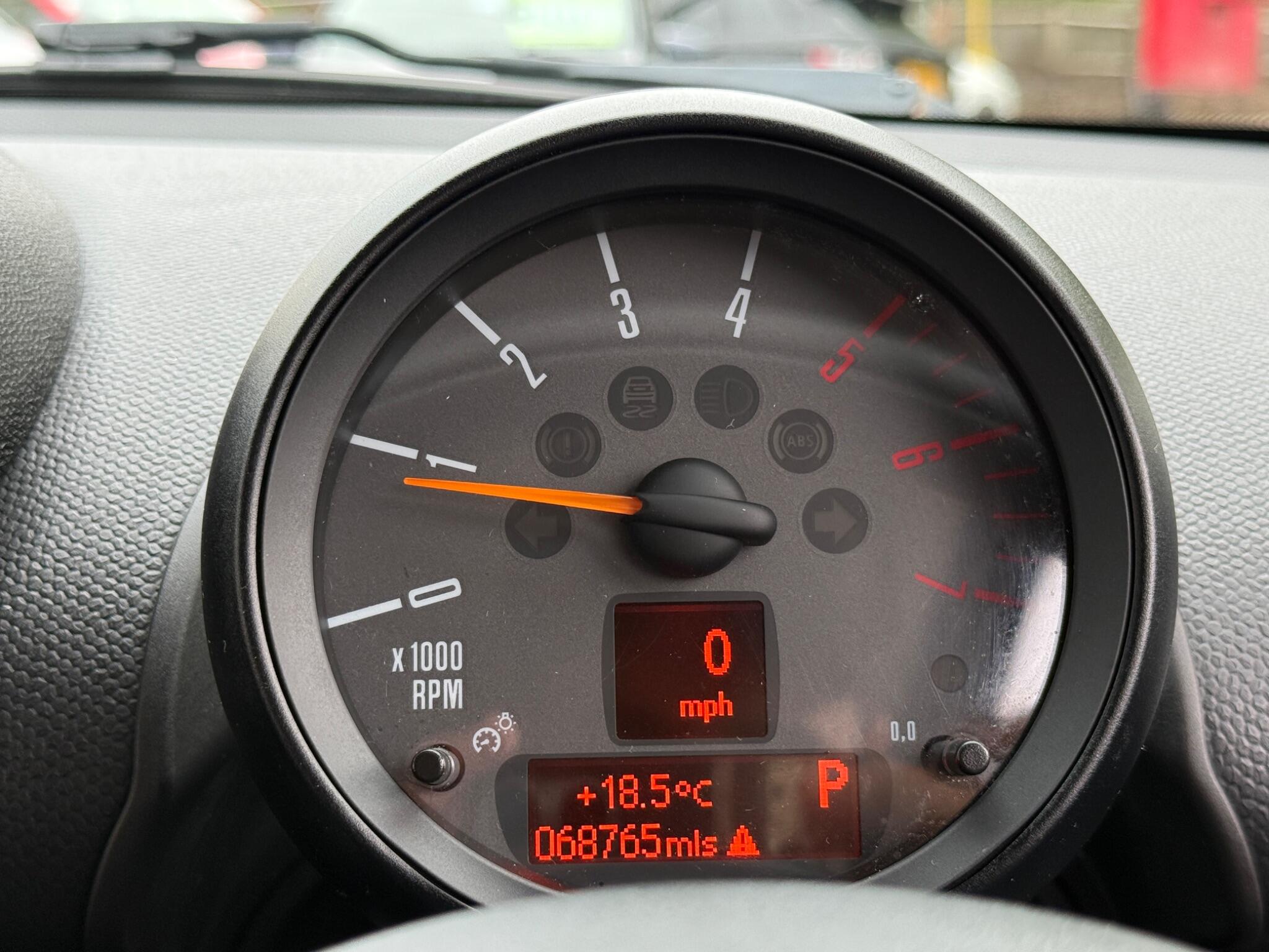 MINI Paceman - Image 60