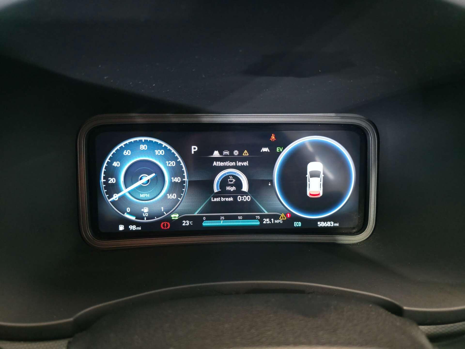 Hyundai Kona view 24
