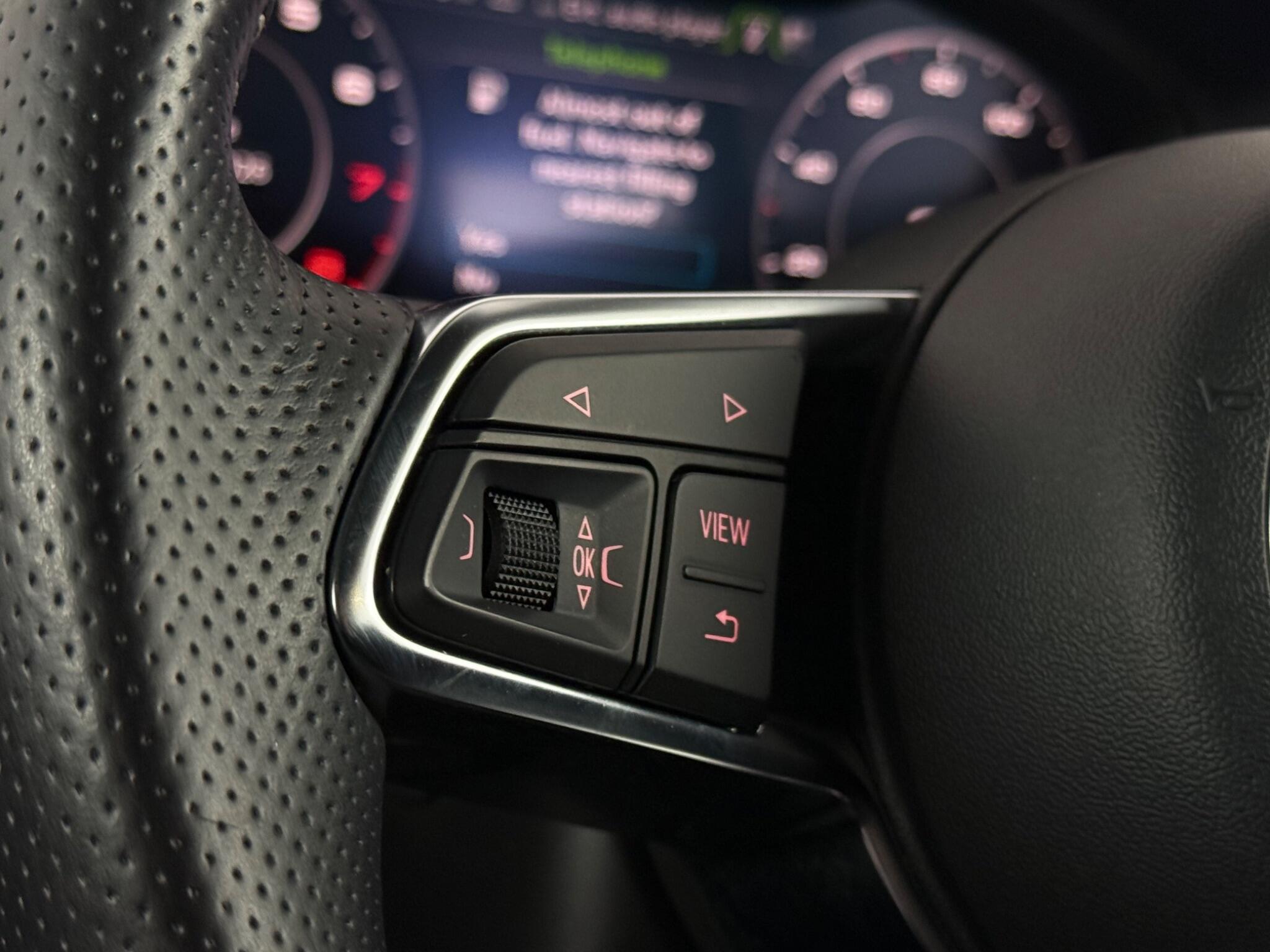 Audi TT view 15