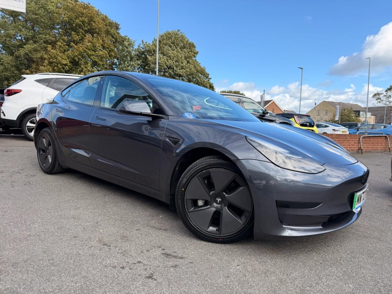Tesla Model 3 view 14