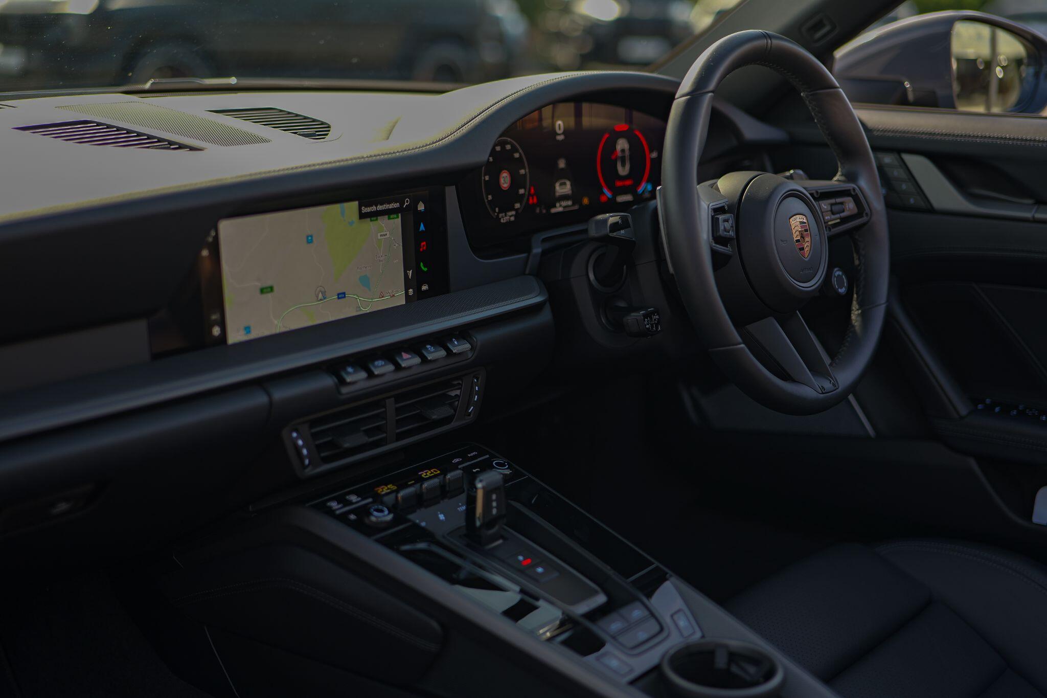 Porsche 911 view 20