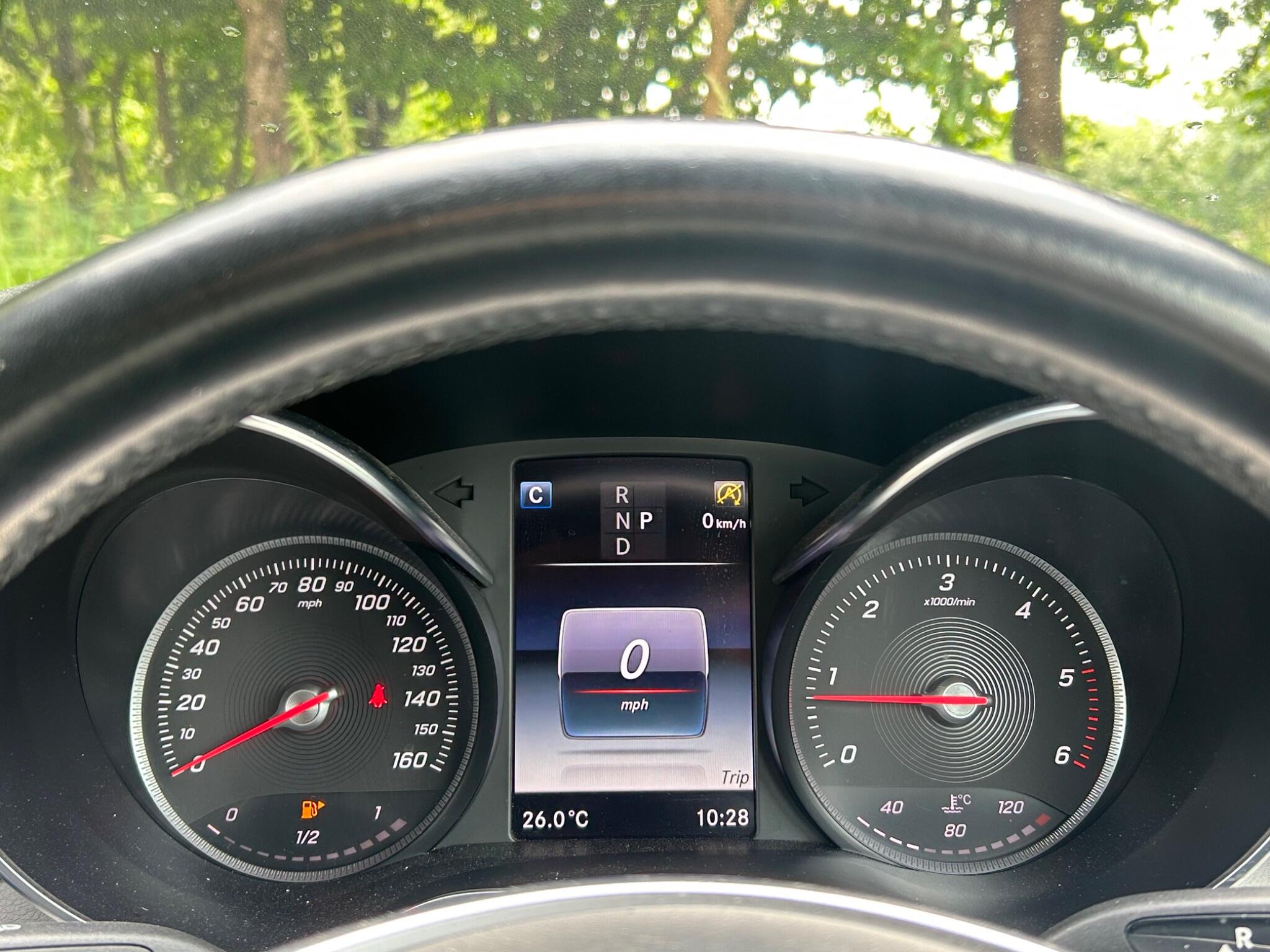 Mercedes-Benz C-Class view 48