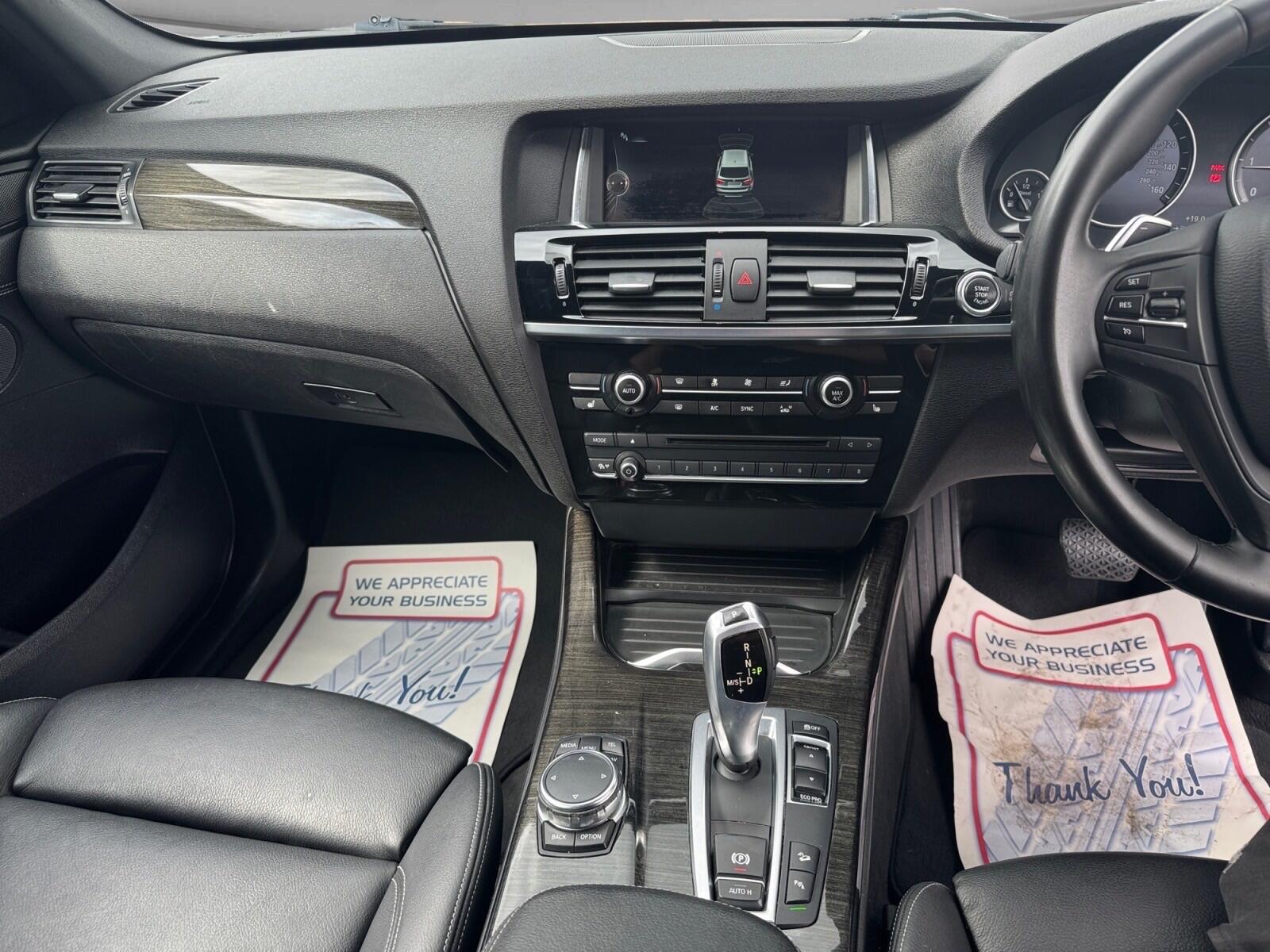 BMW X3 view 12