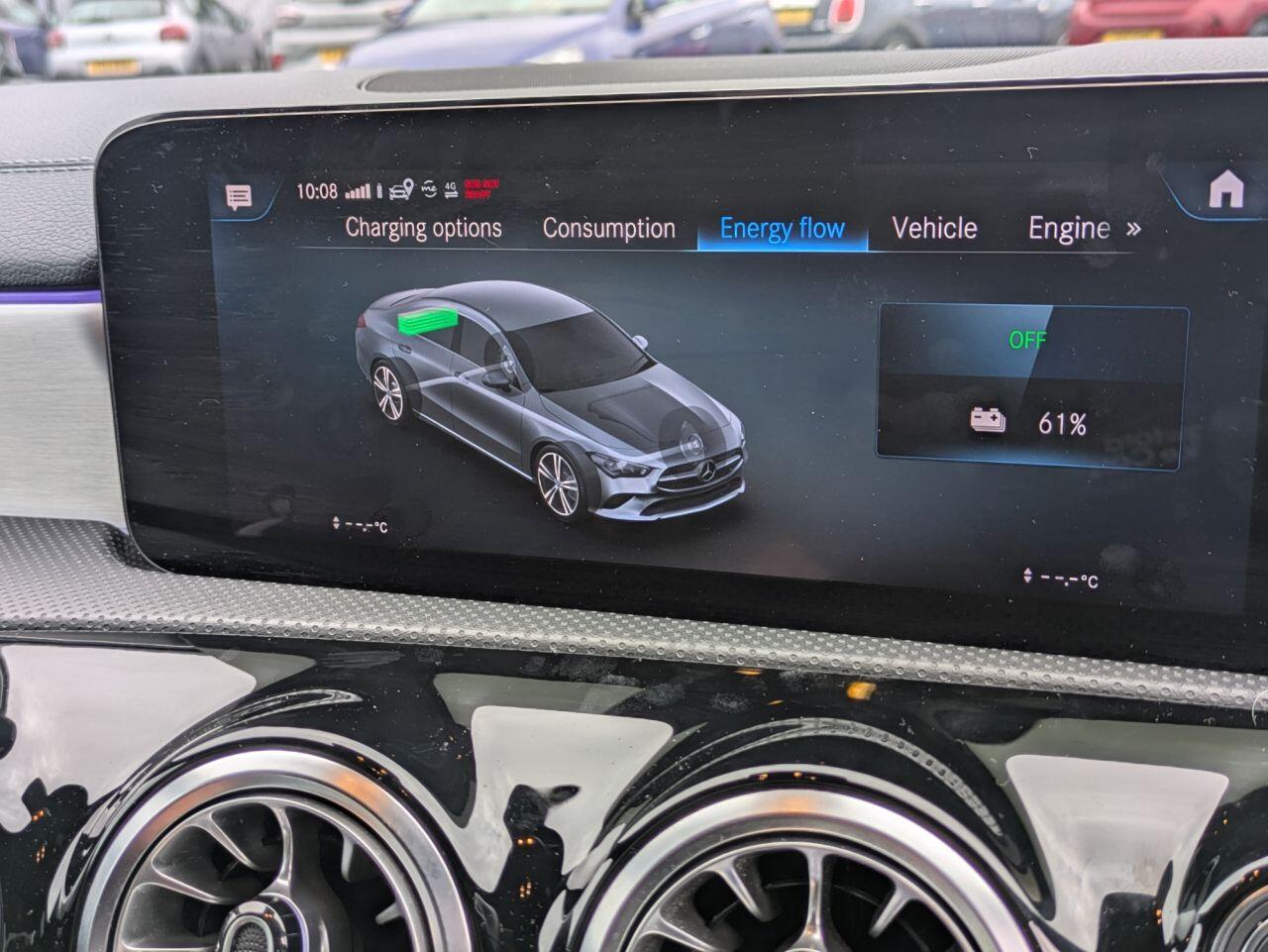 Mercedes-Benz Cla view 18