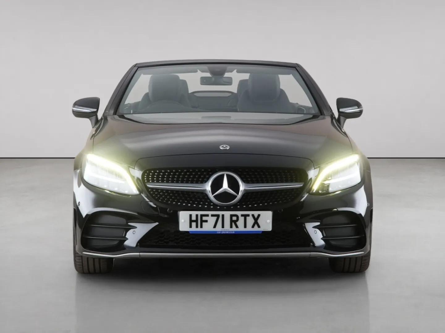 Mercedes-Benz C-Class view 6