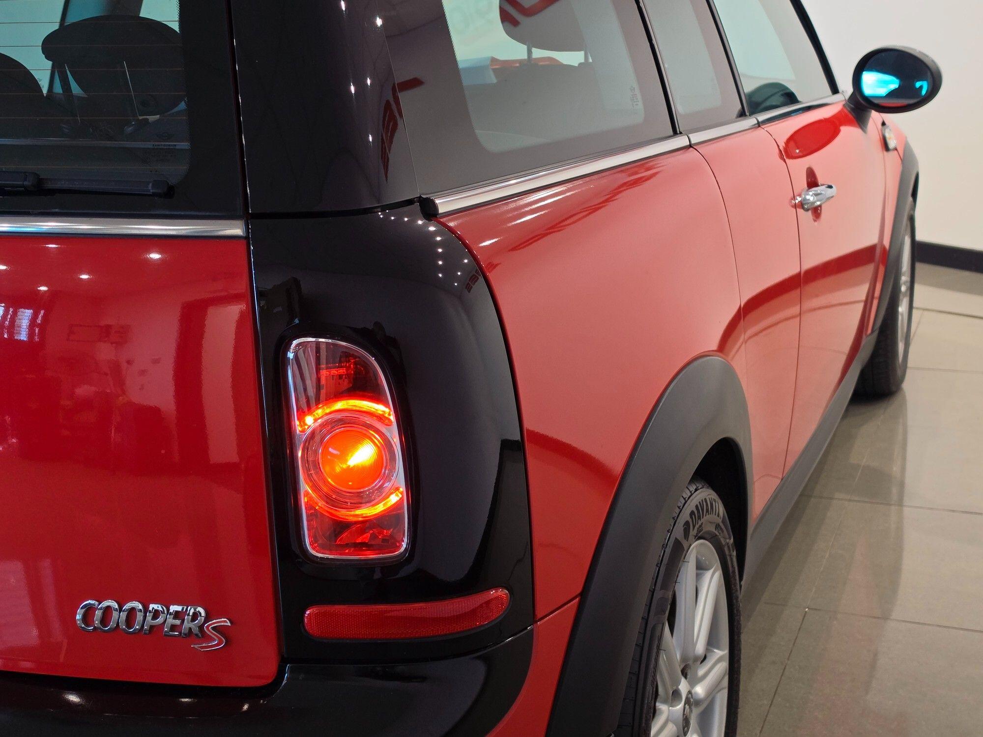 Mini Clubman view 16