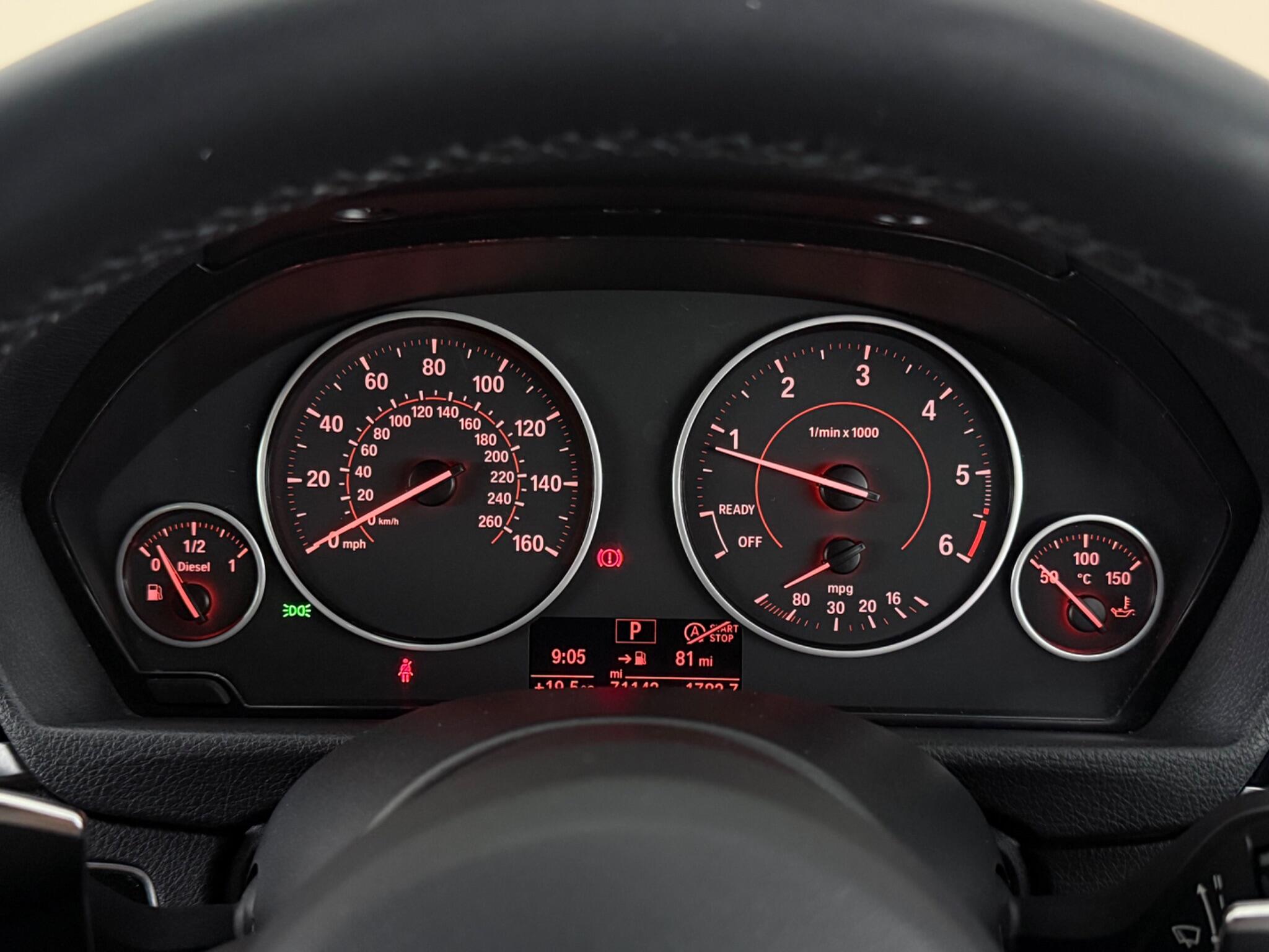 BMW 3 Series view 15