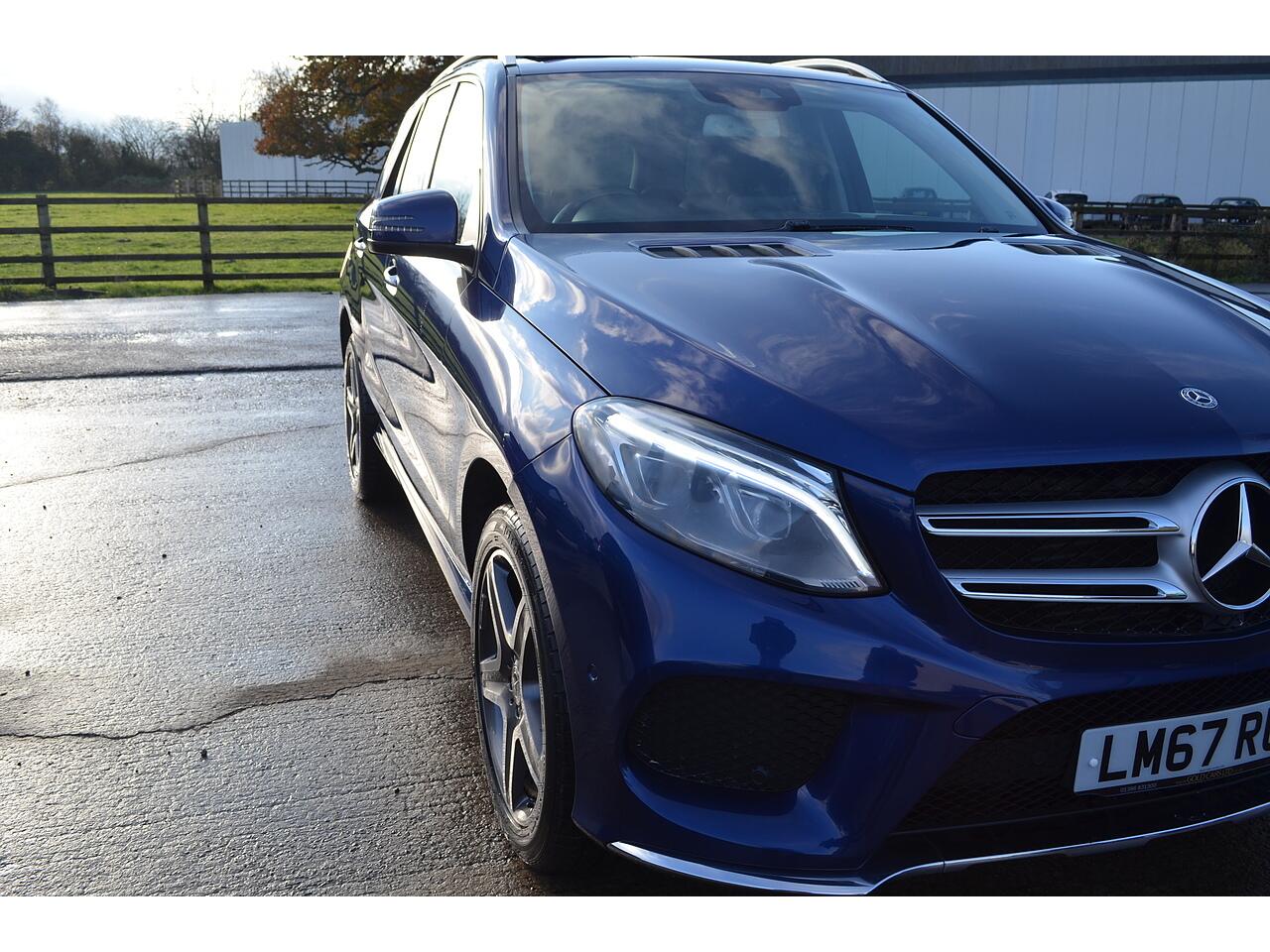 Mercedes-Benz Gle view 47