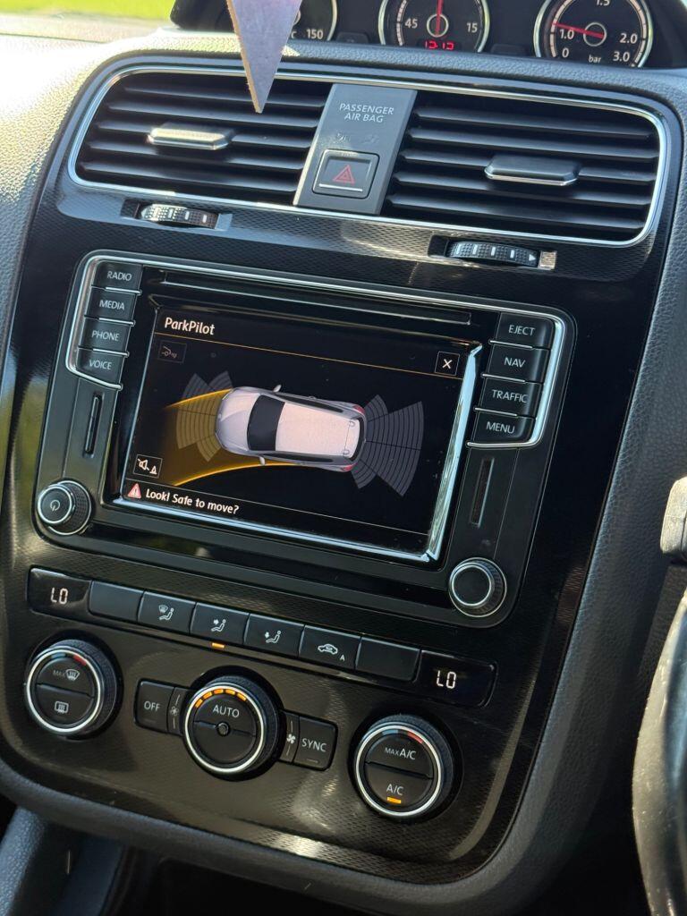 Volkswagen Scirocco view 57