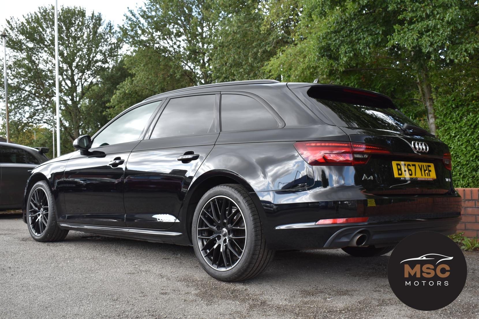 Audi A4 Avant view 12