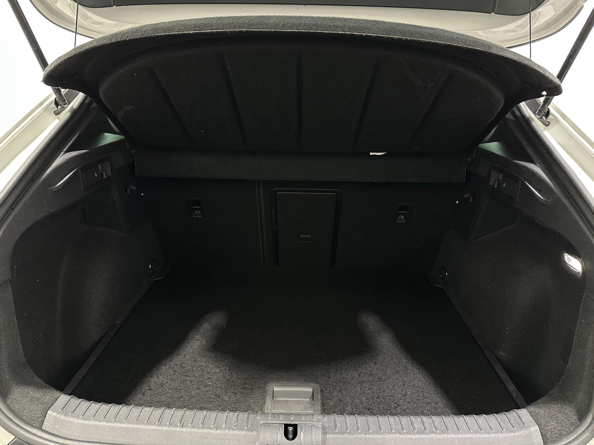 CUPRA Formentor view 47