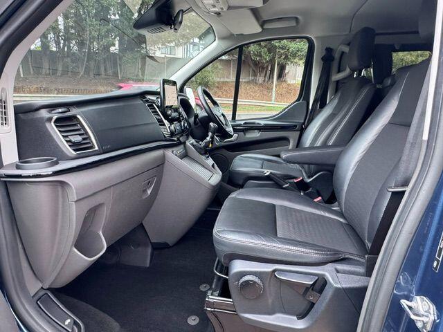 Ford Tourneo Custom view 11
