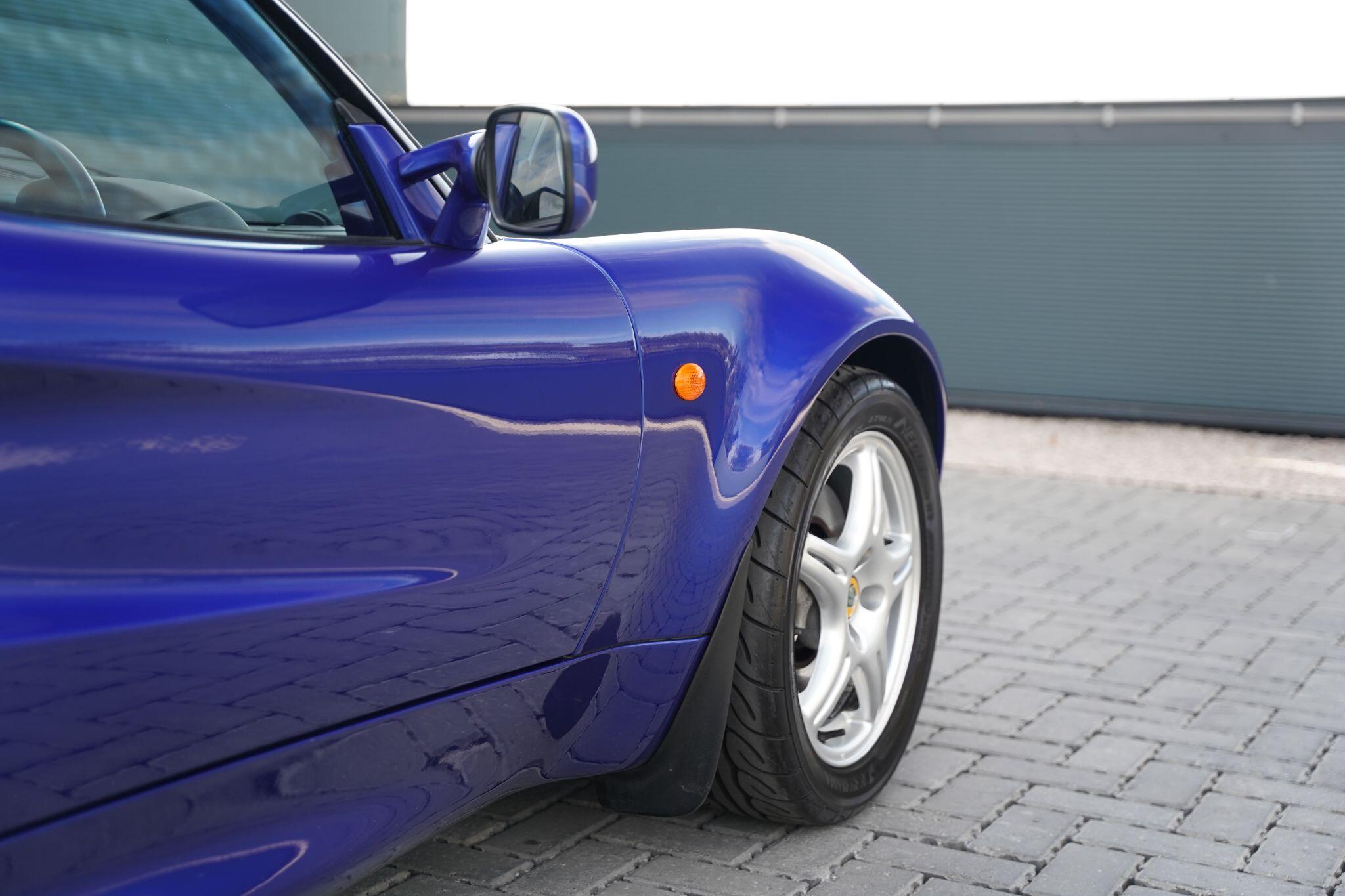 Lotus Elise view 43