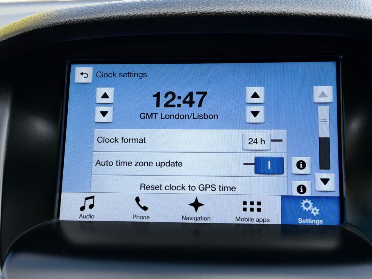 Ford Focus view 49