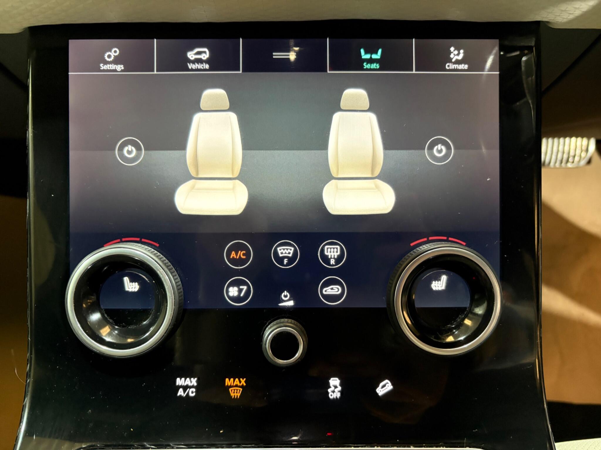 Land Rover Range Rover Velar view 21