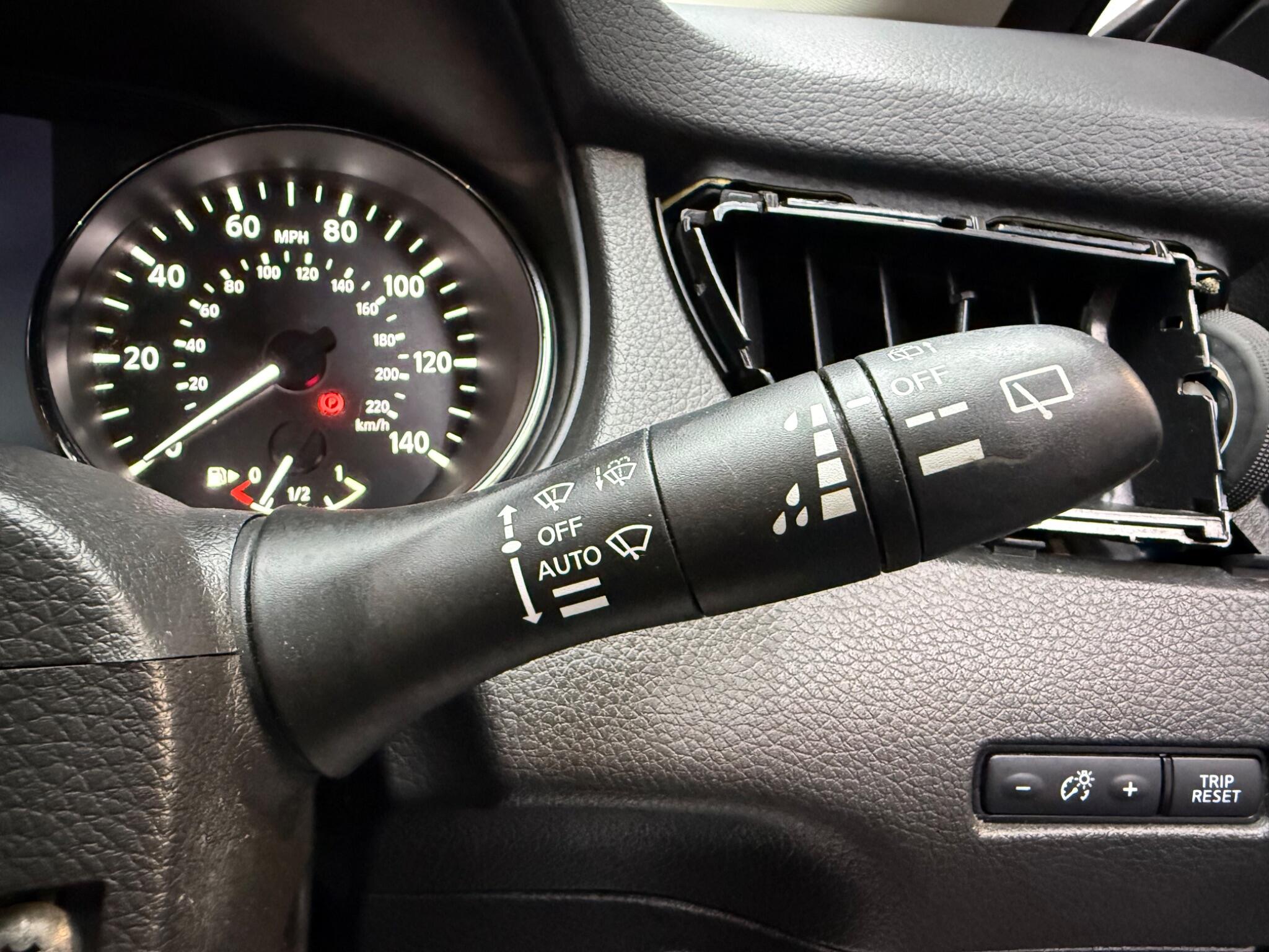 Nissan X-Trail view 22