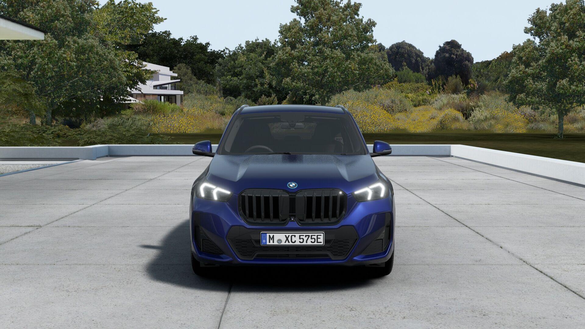 BMW X1 view 2