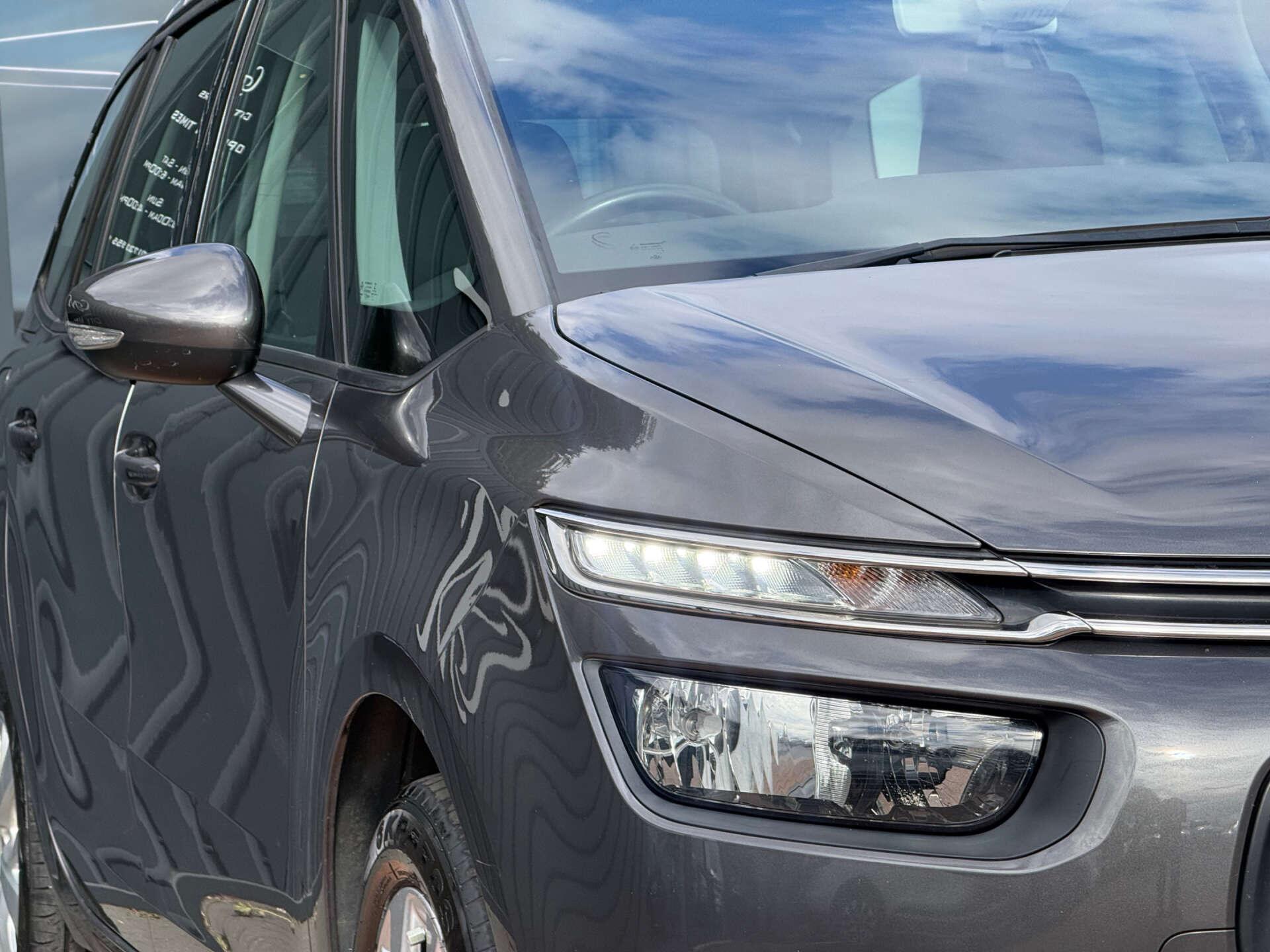 Citroen Grand C4 Picasso view 15