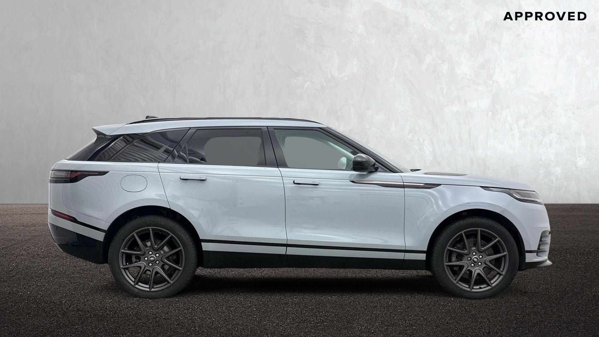 Land Rover Range Rover Velar view 5