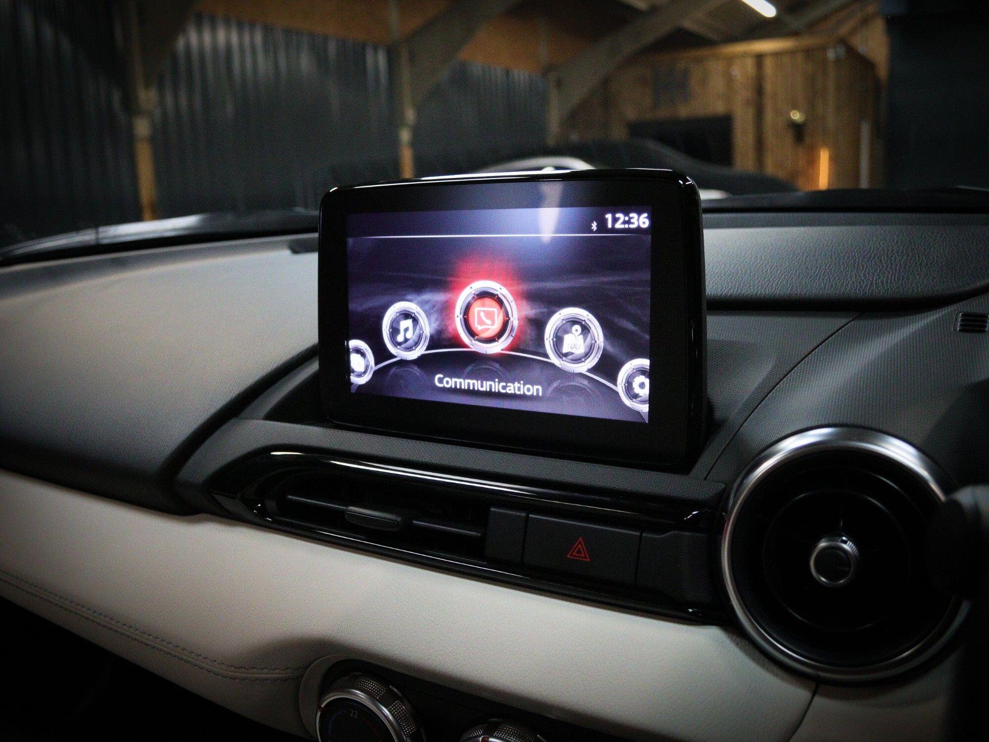 Mazda MX-5 view 39