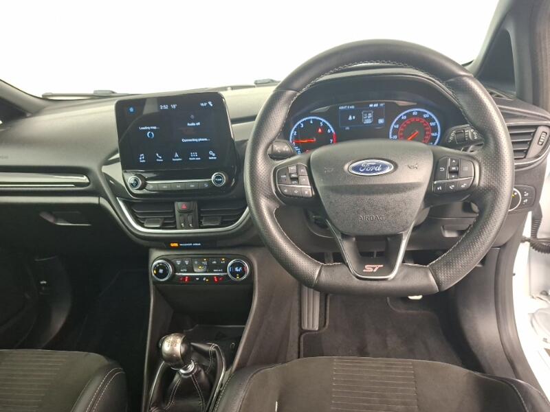 Ford Fiesta view 8