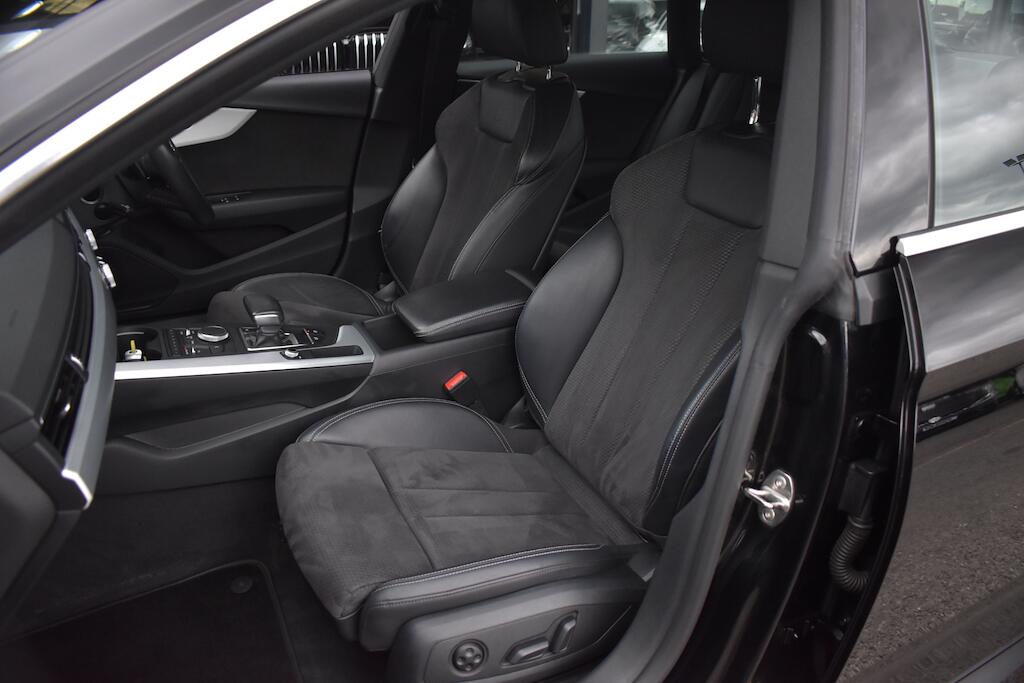 Audi A5 view 12