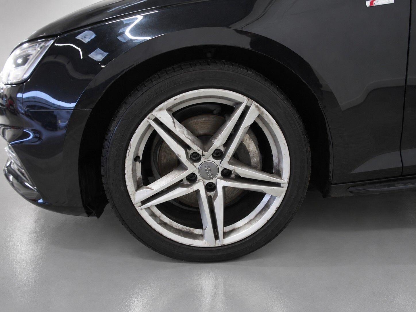 Audi A4 view 57