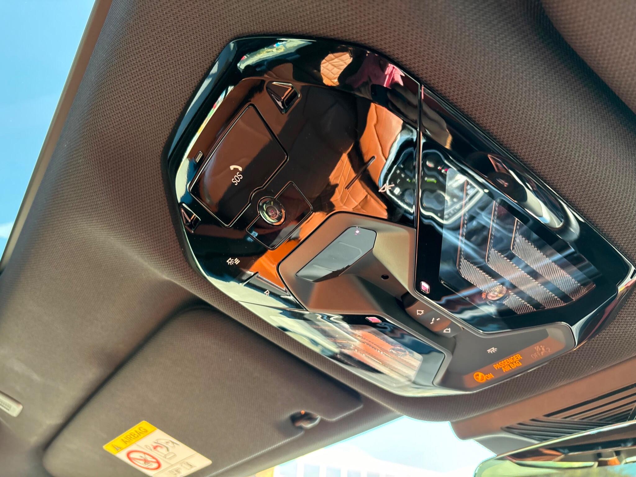 BMW I7 view 33