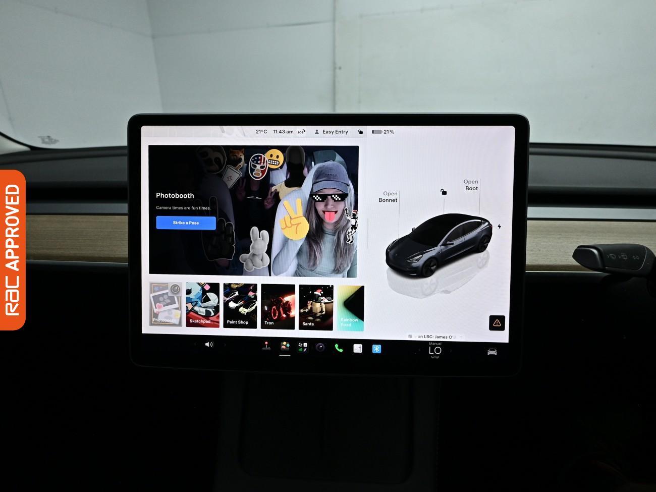 Tesla Model 3 view 16