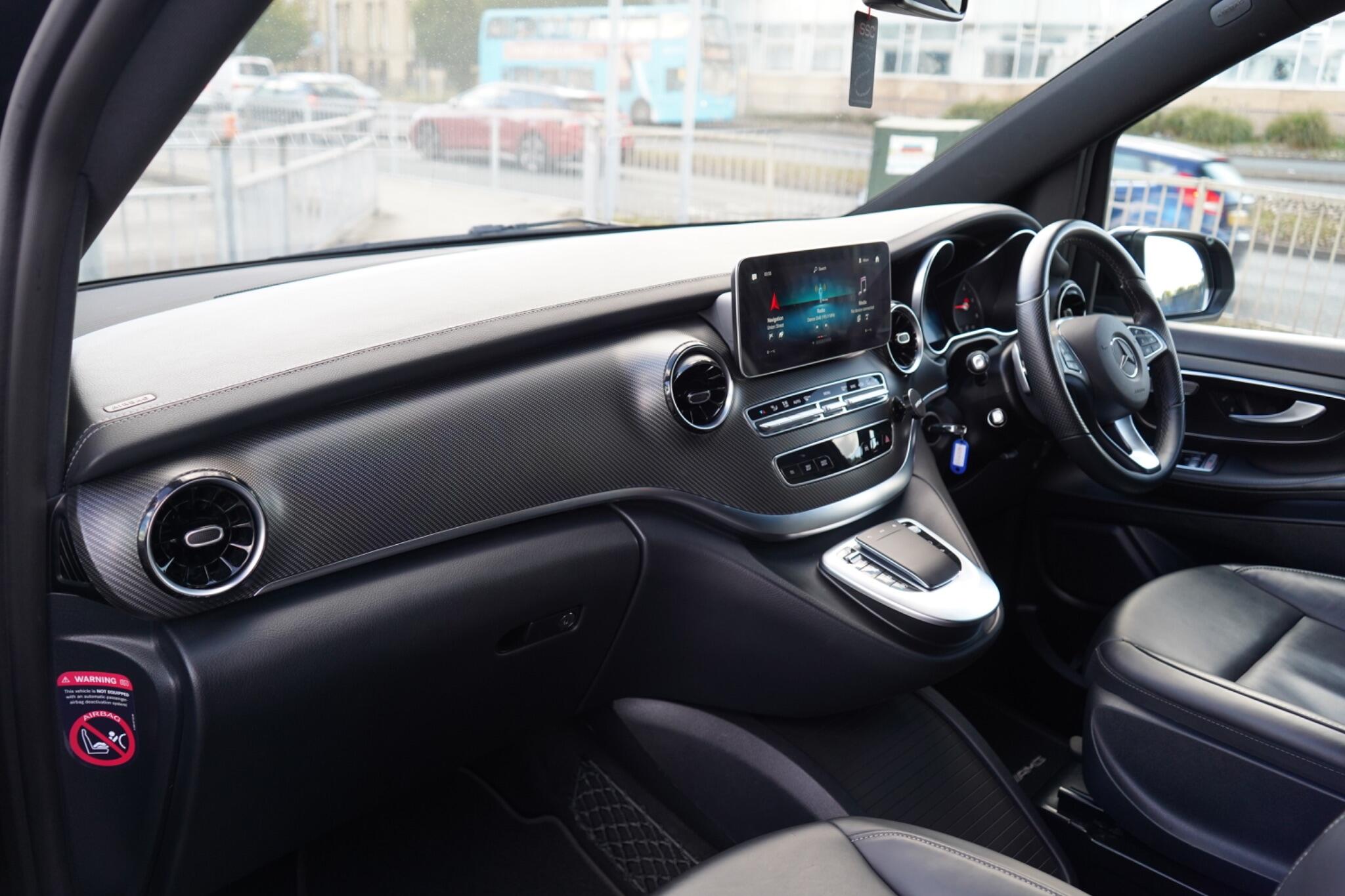 Mercedes-Benz V Class view 20