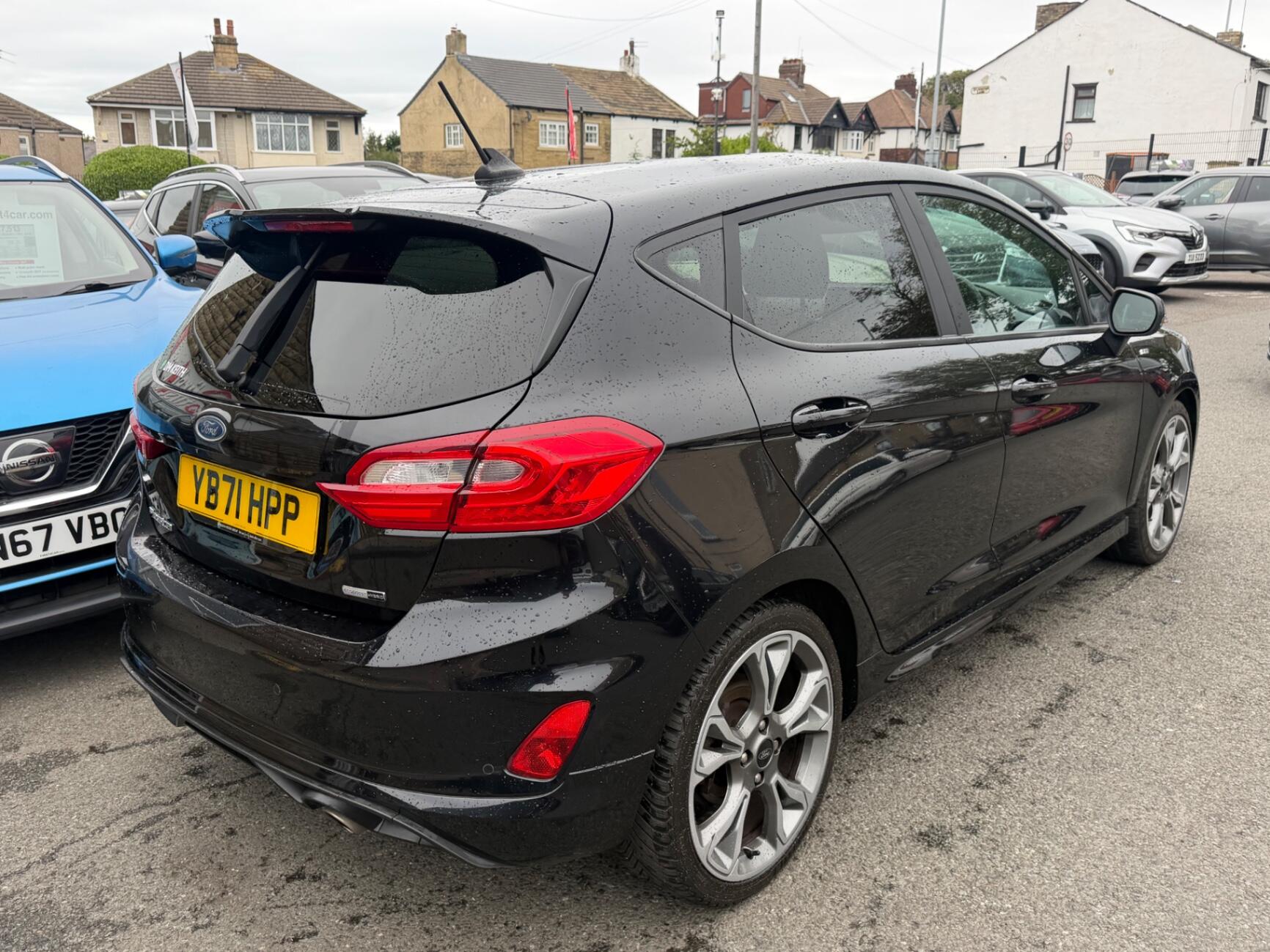 Ford Fiesta view 6