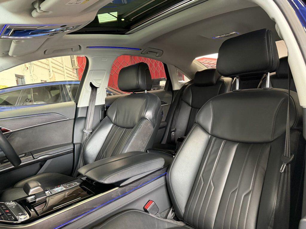 Audi A8 view 55