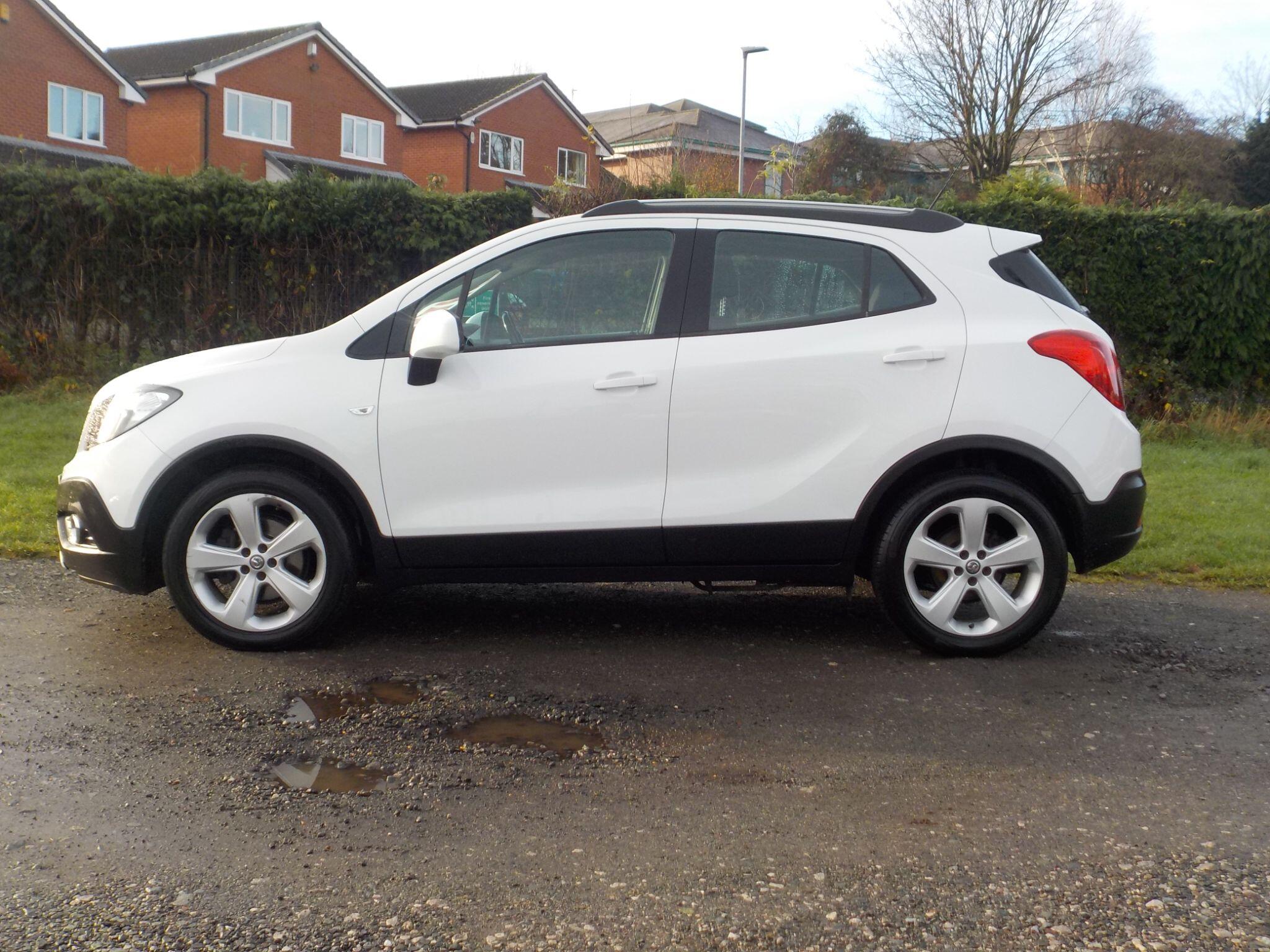 Vauxhall Mokka 1.7 CDTi Exclusiv 4WD Euro 5 (s/s) 5dr