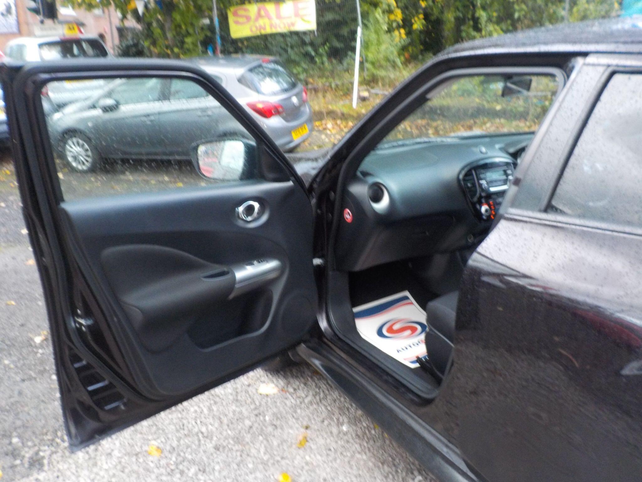 Nissan Juke 1.2 DIG-T Acenta Euro 5 (s/s) 5dr Euro 5