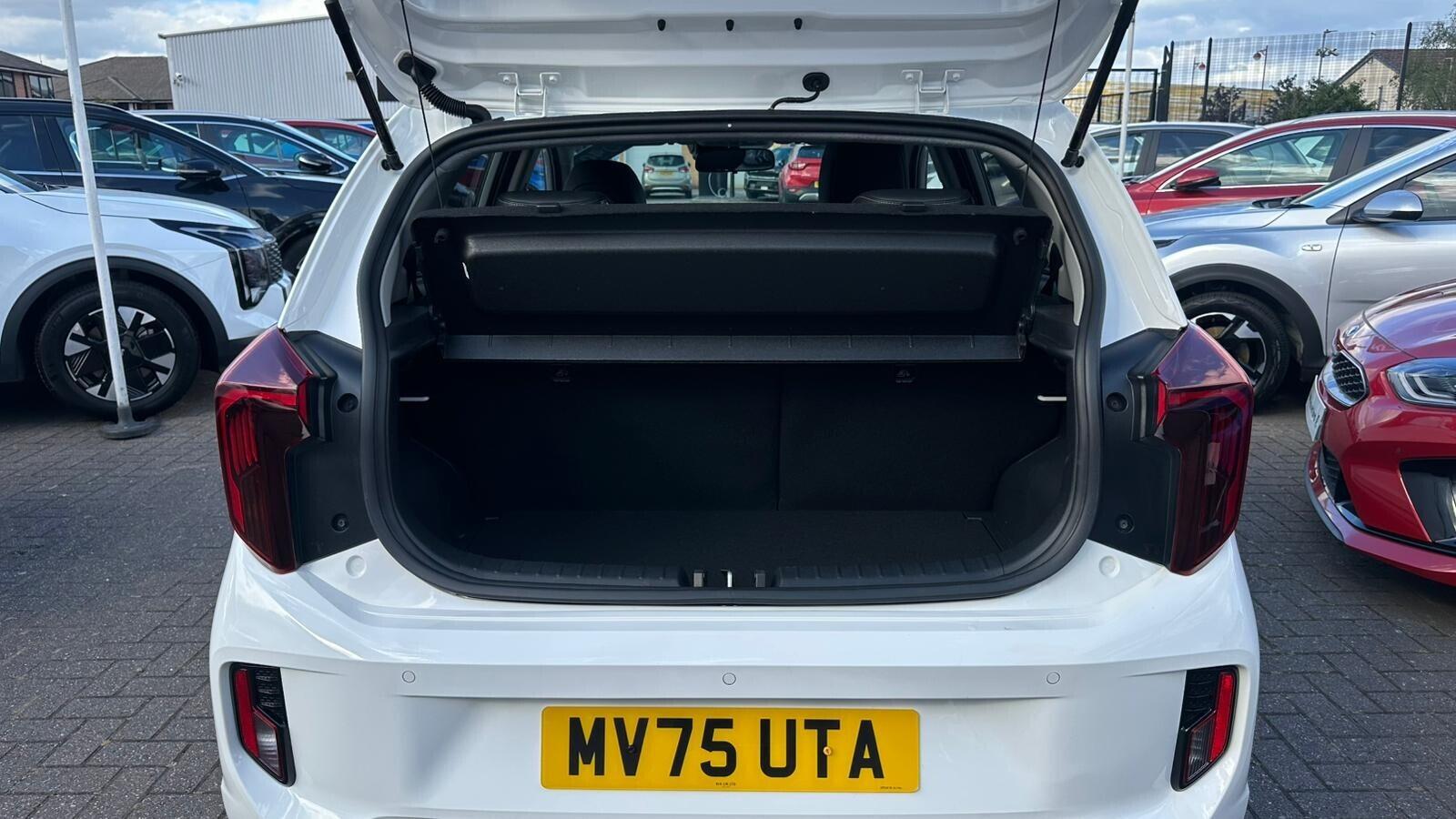 Kia Picanto view 12