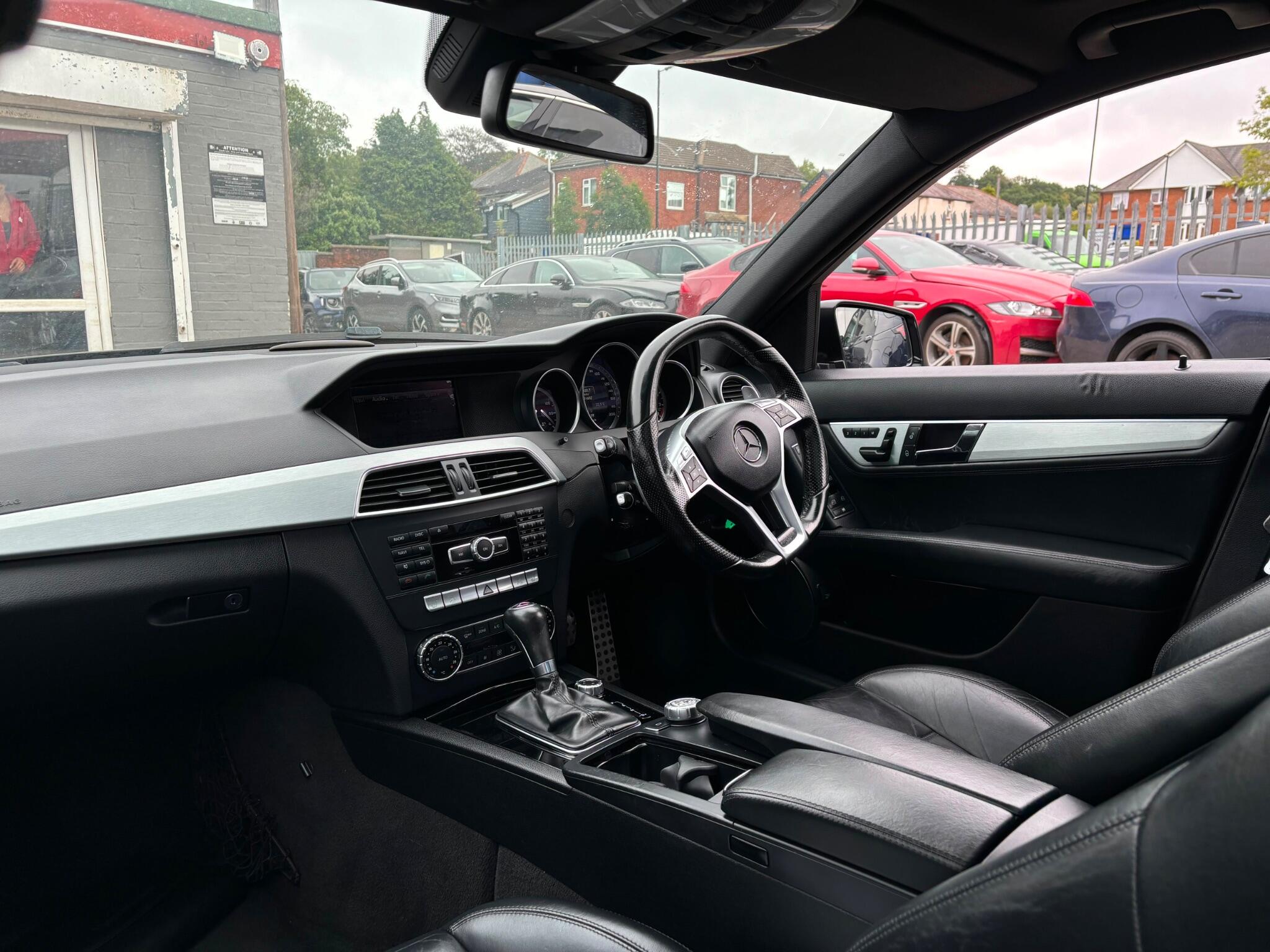 Mercedes-Benz C-Class view 6