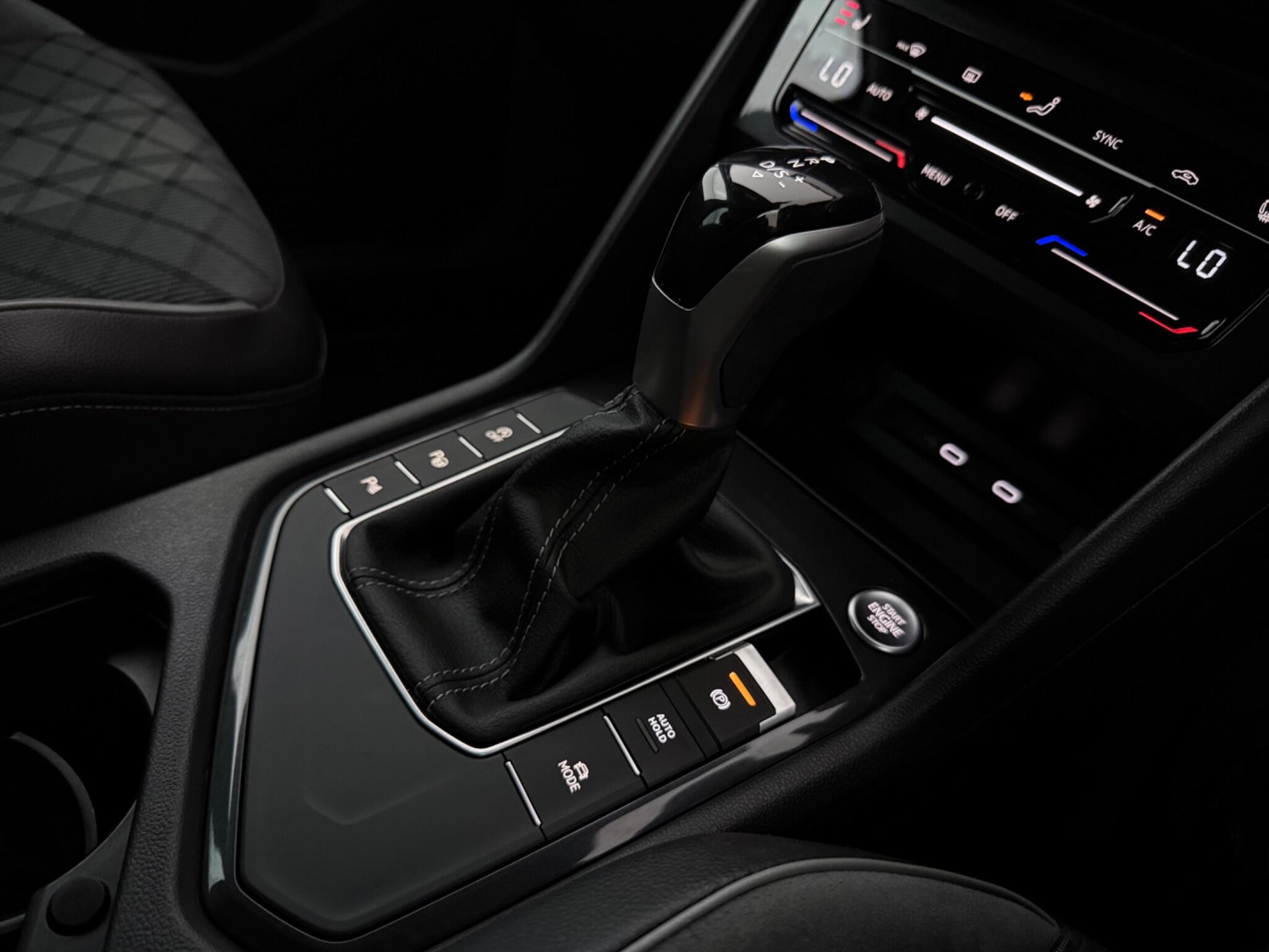 Volkswagen Tiguan view 20