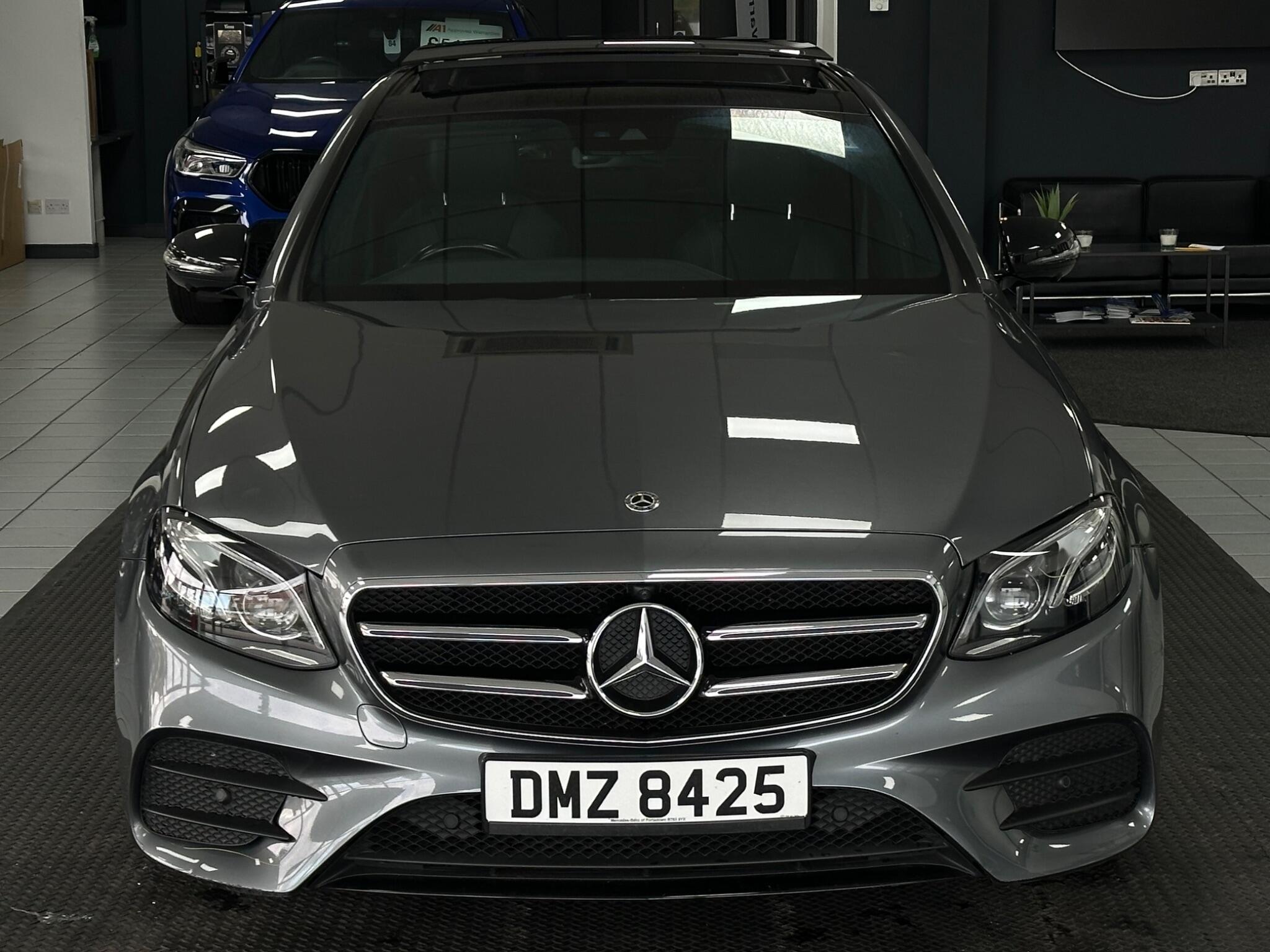 Mercedes-Benz E Class view 4