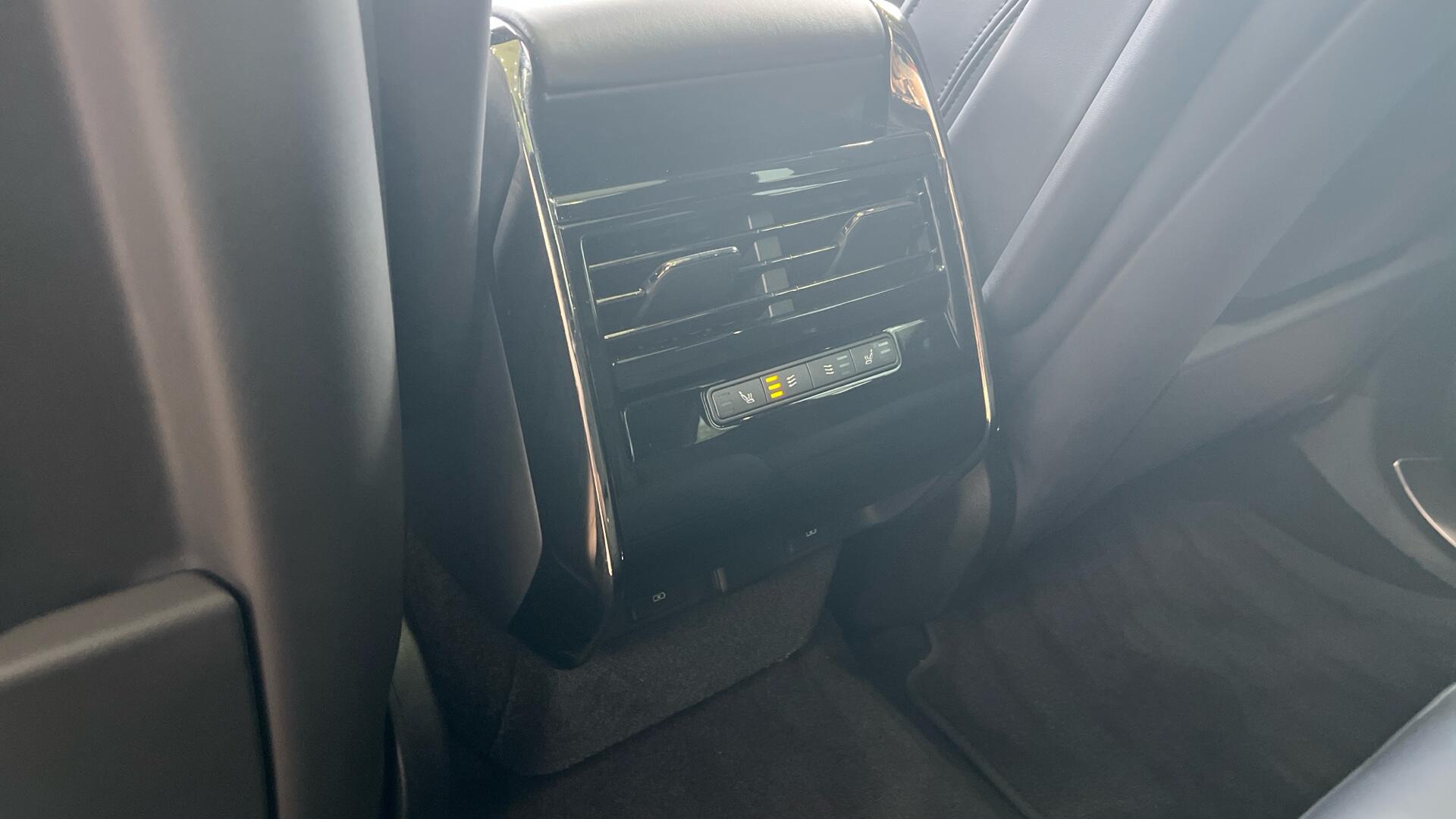 Land Rover Range Rover Sport view 51