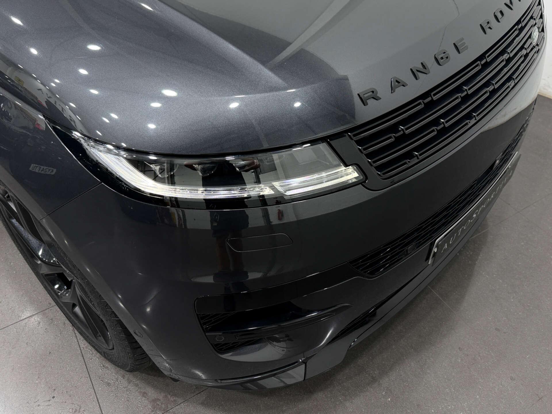 Land Rover Range Rover Sport view 30