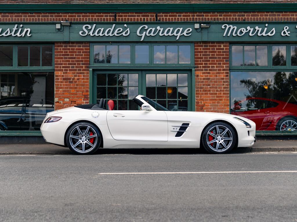 2011 Mercedes-Benz SLS in White for sale