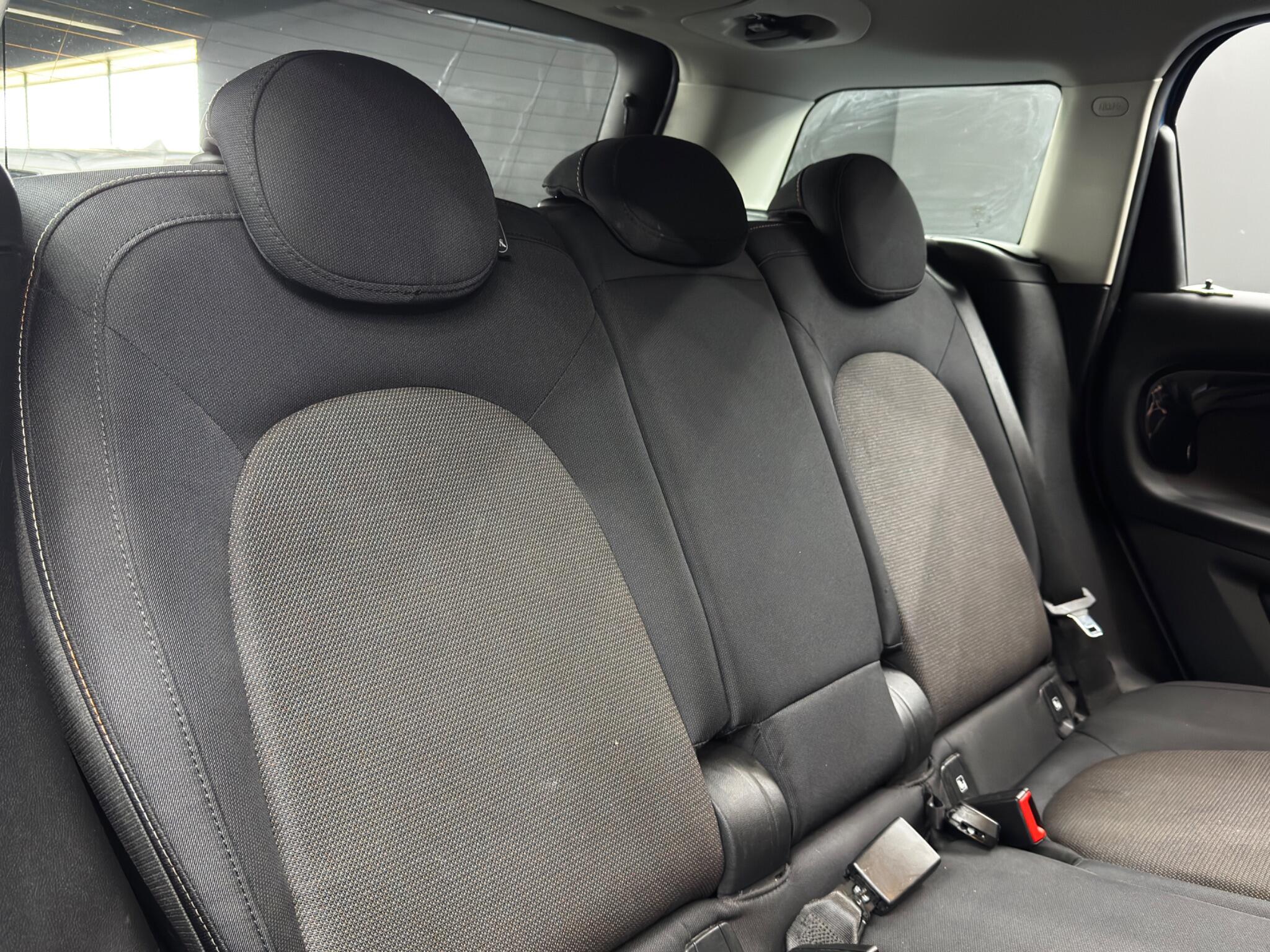 Mini Countryman view 14