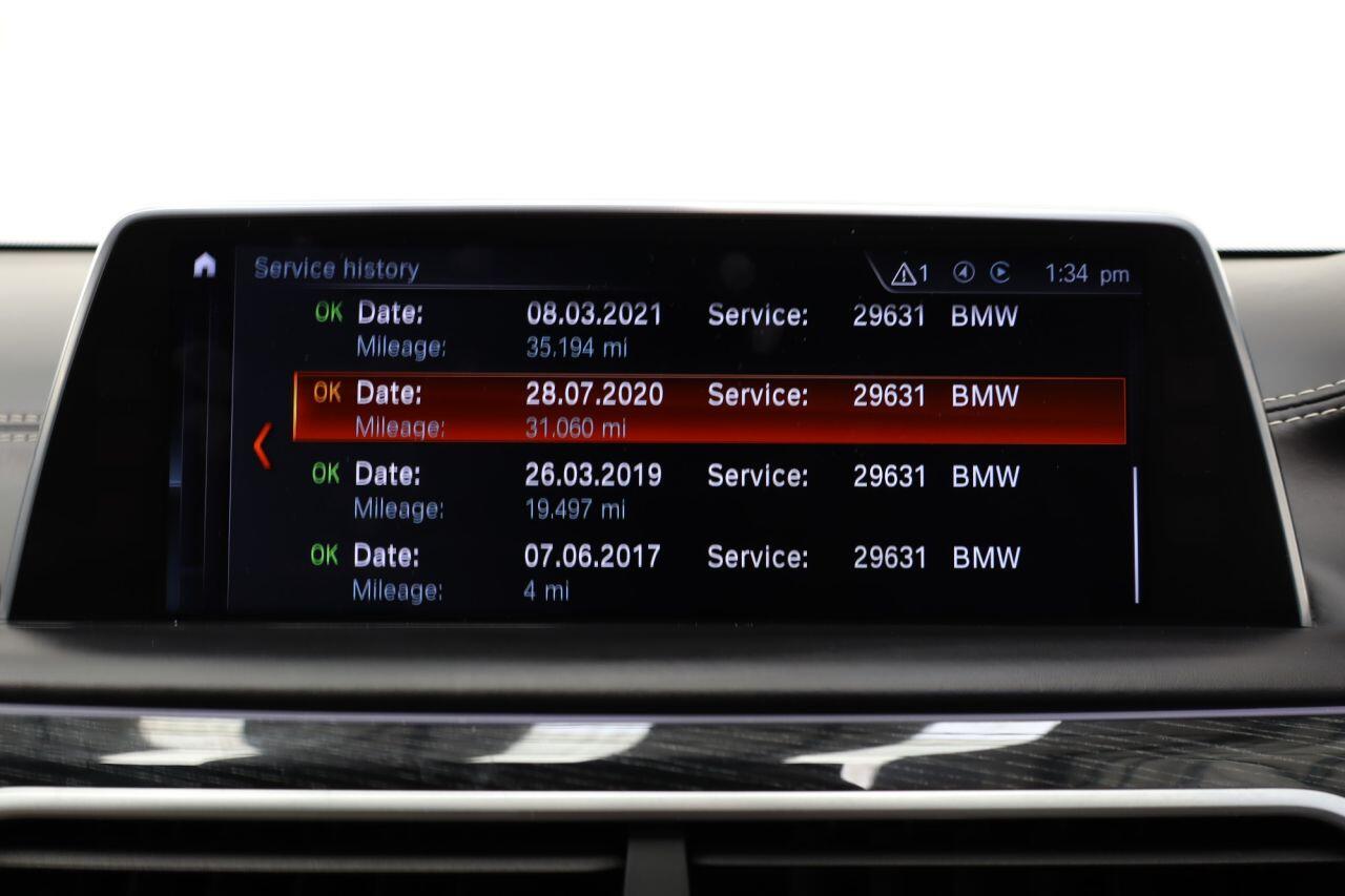 BMW 7 Series view 45