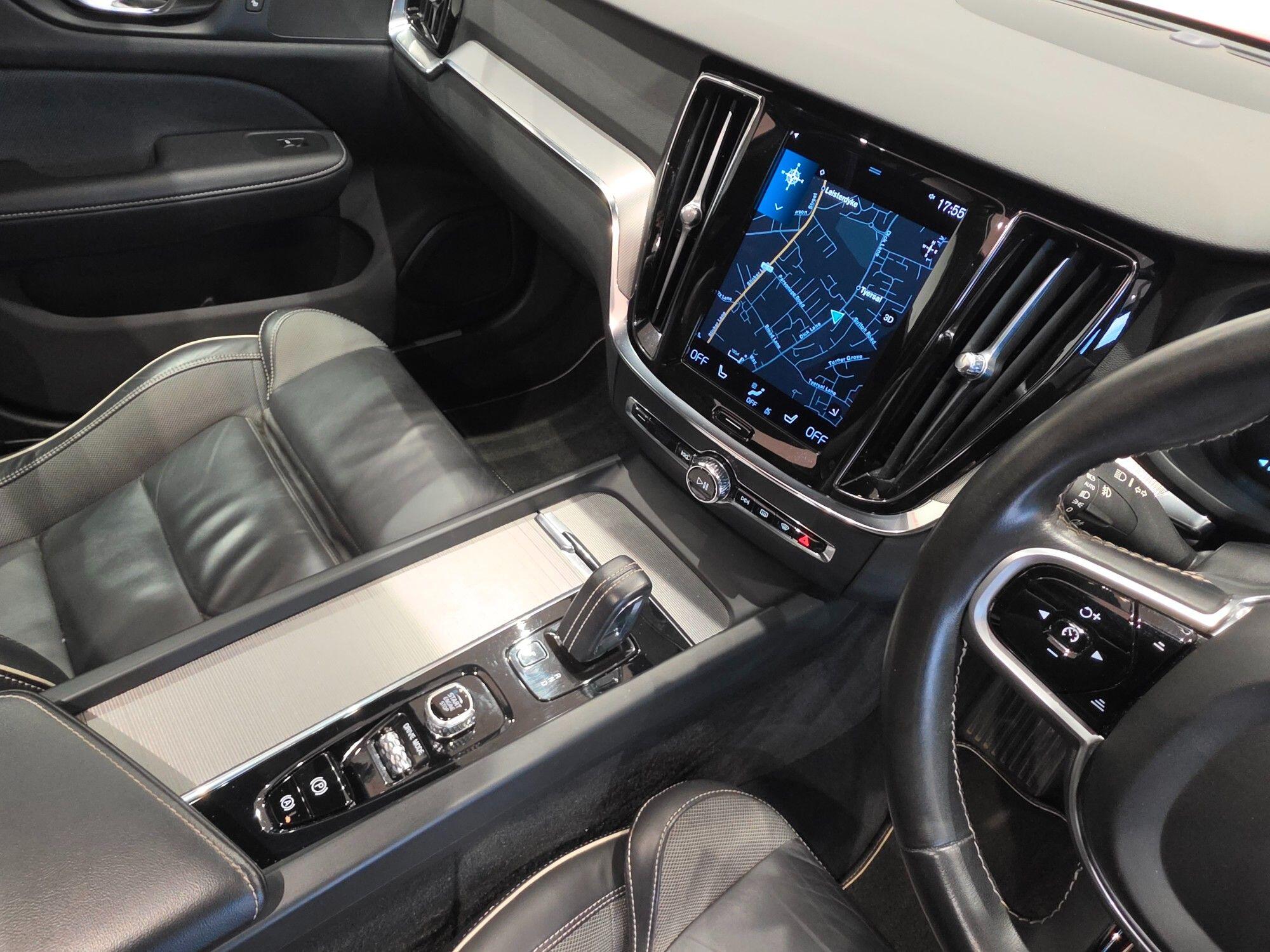 Volvo V60 view 106