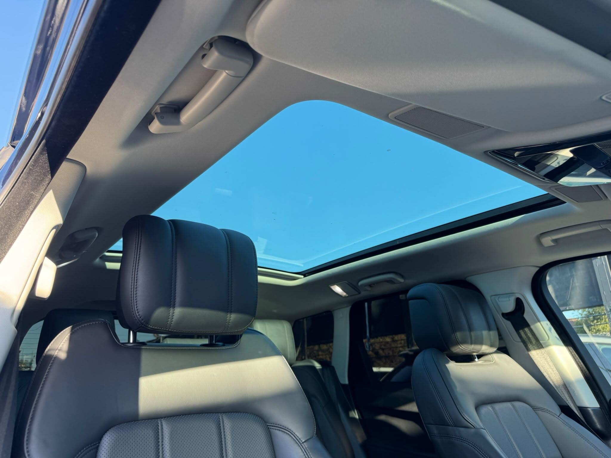 Land Rover Range Rover Sport view 85