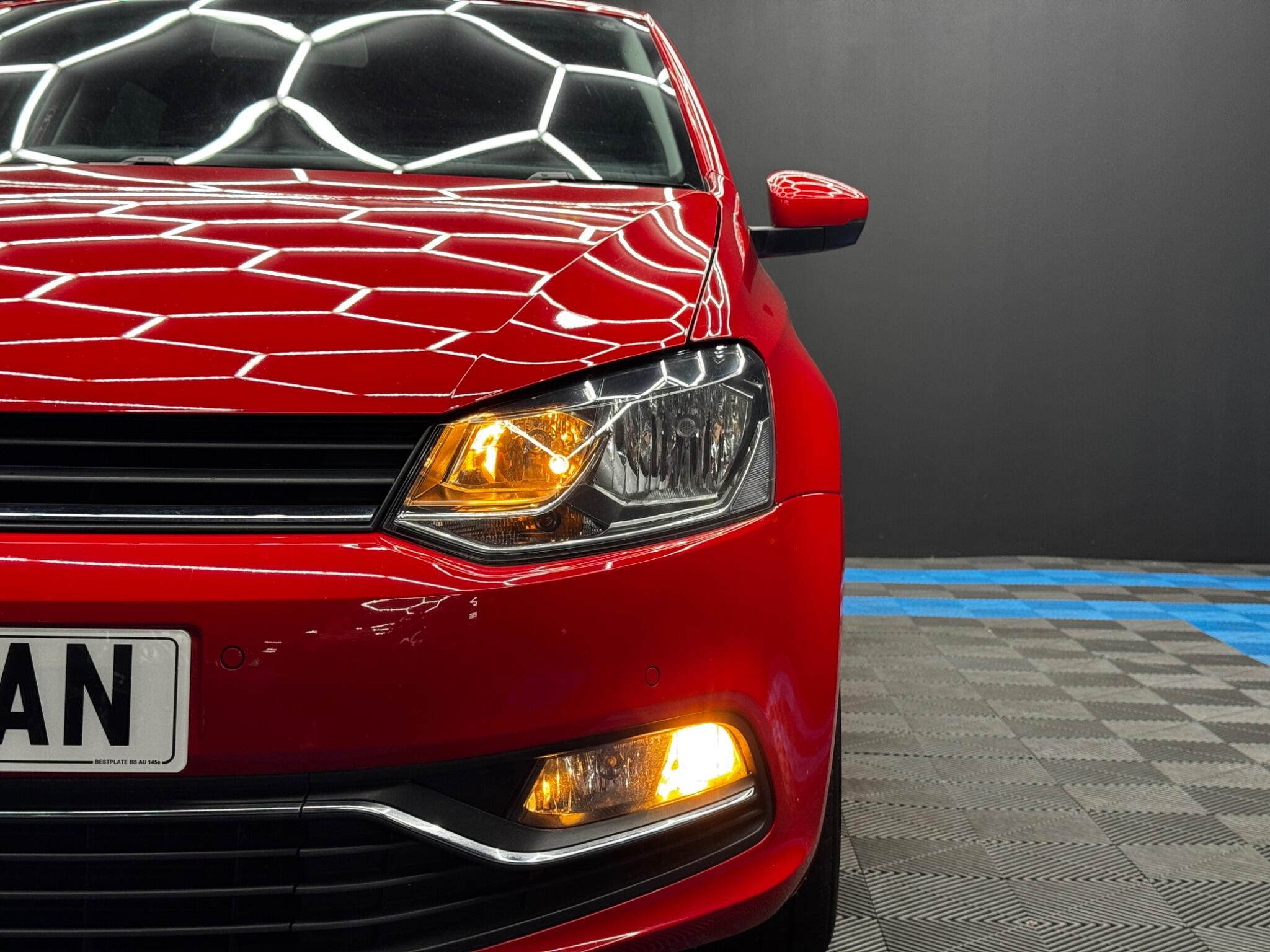 Volkswagen Polo view 43