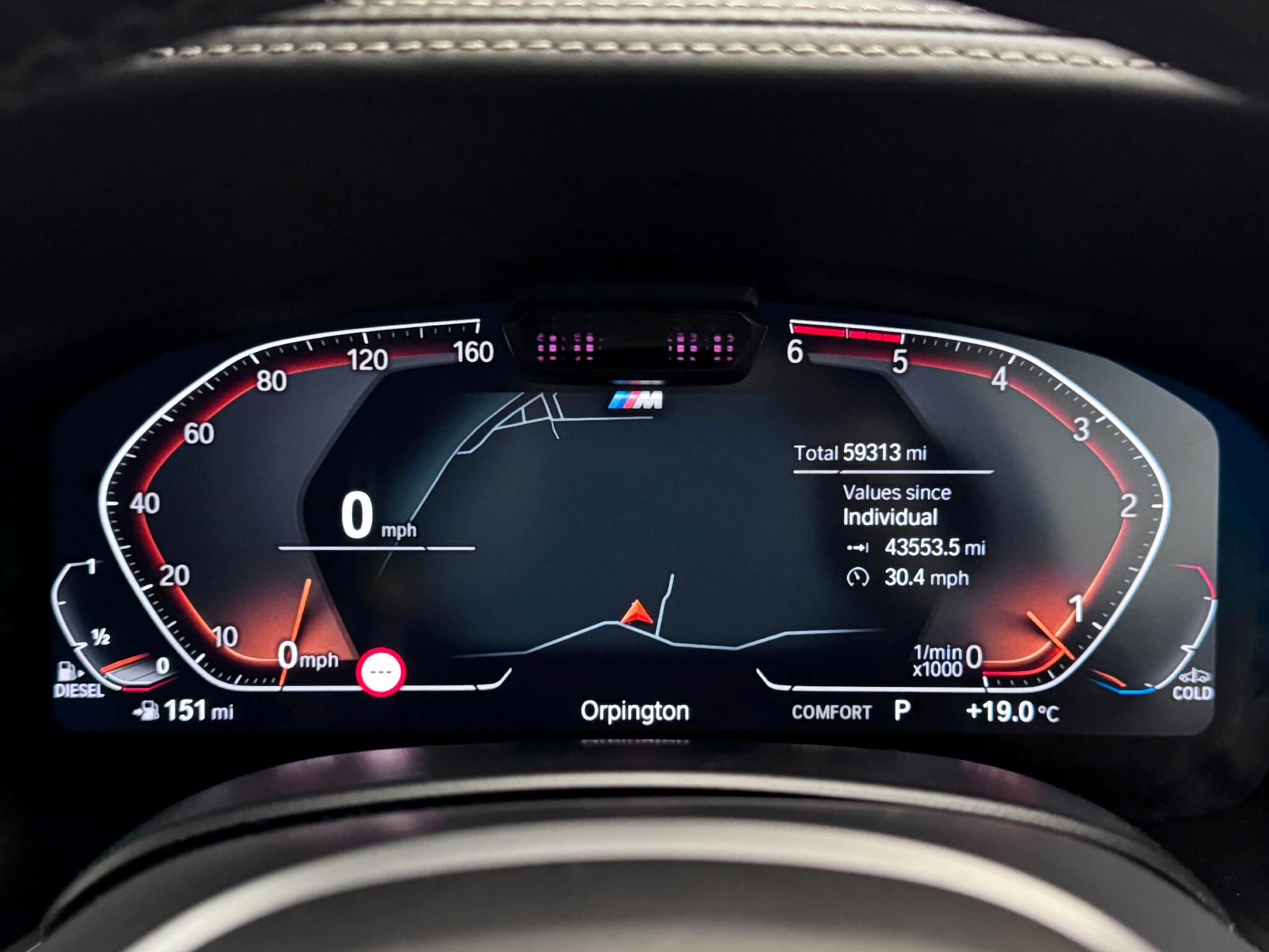 BMW 7 Series view 27