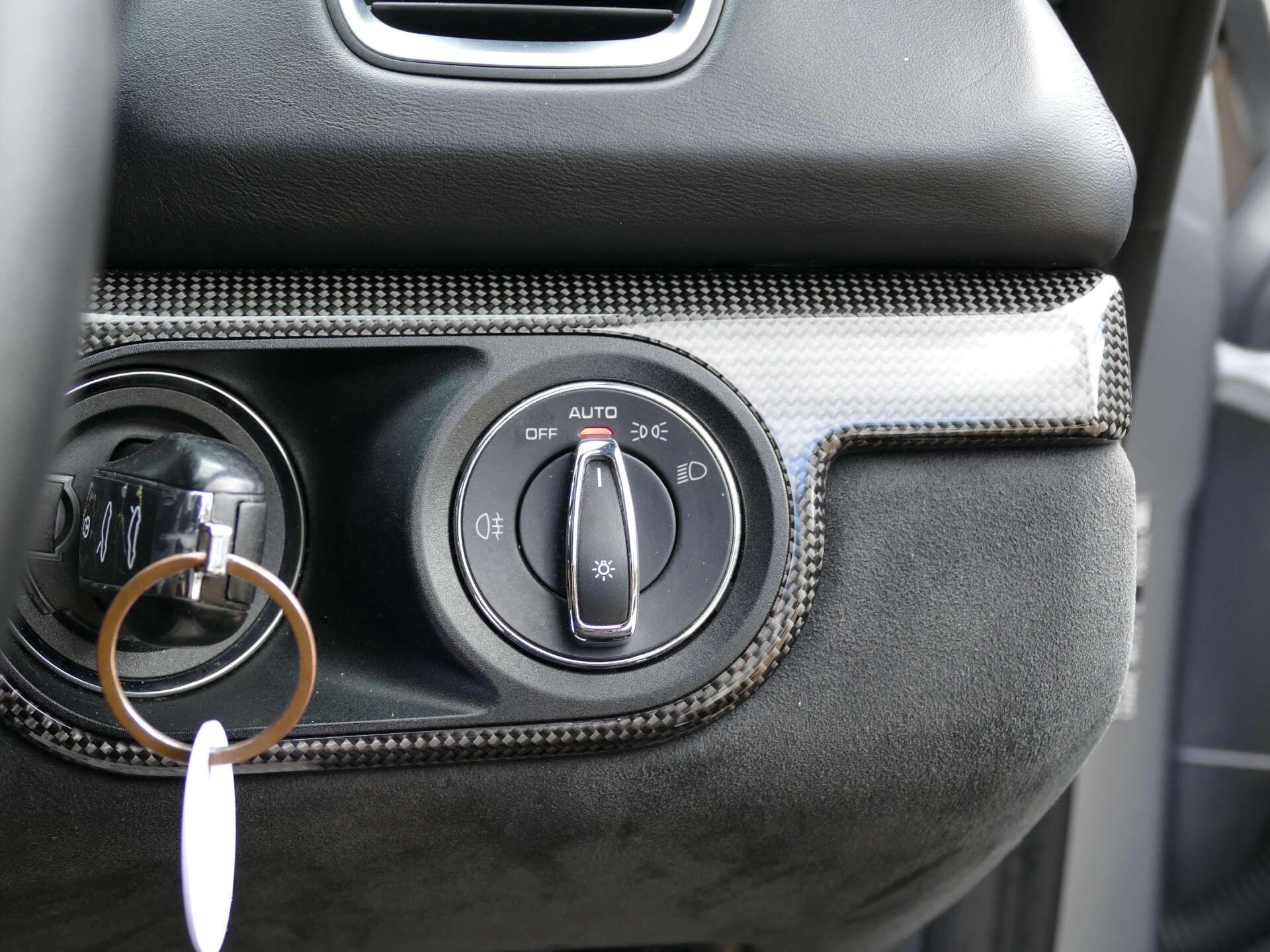 Porsche Cayman view 52