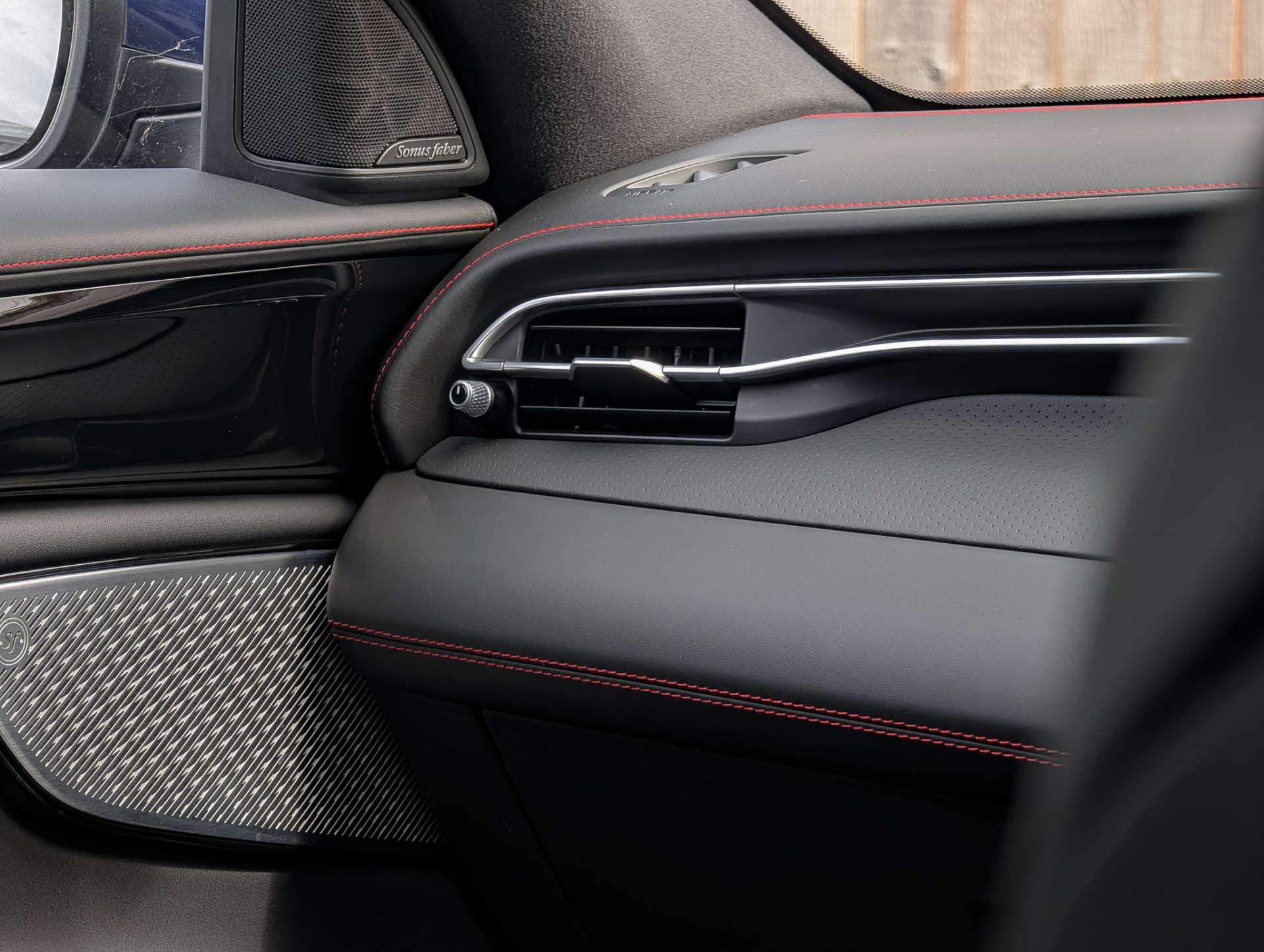 Maserati Grecale view 45