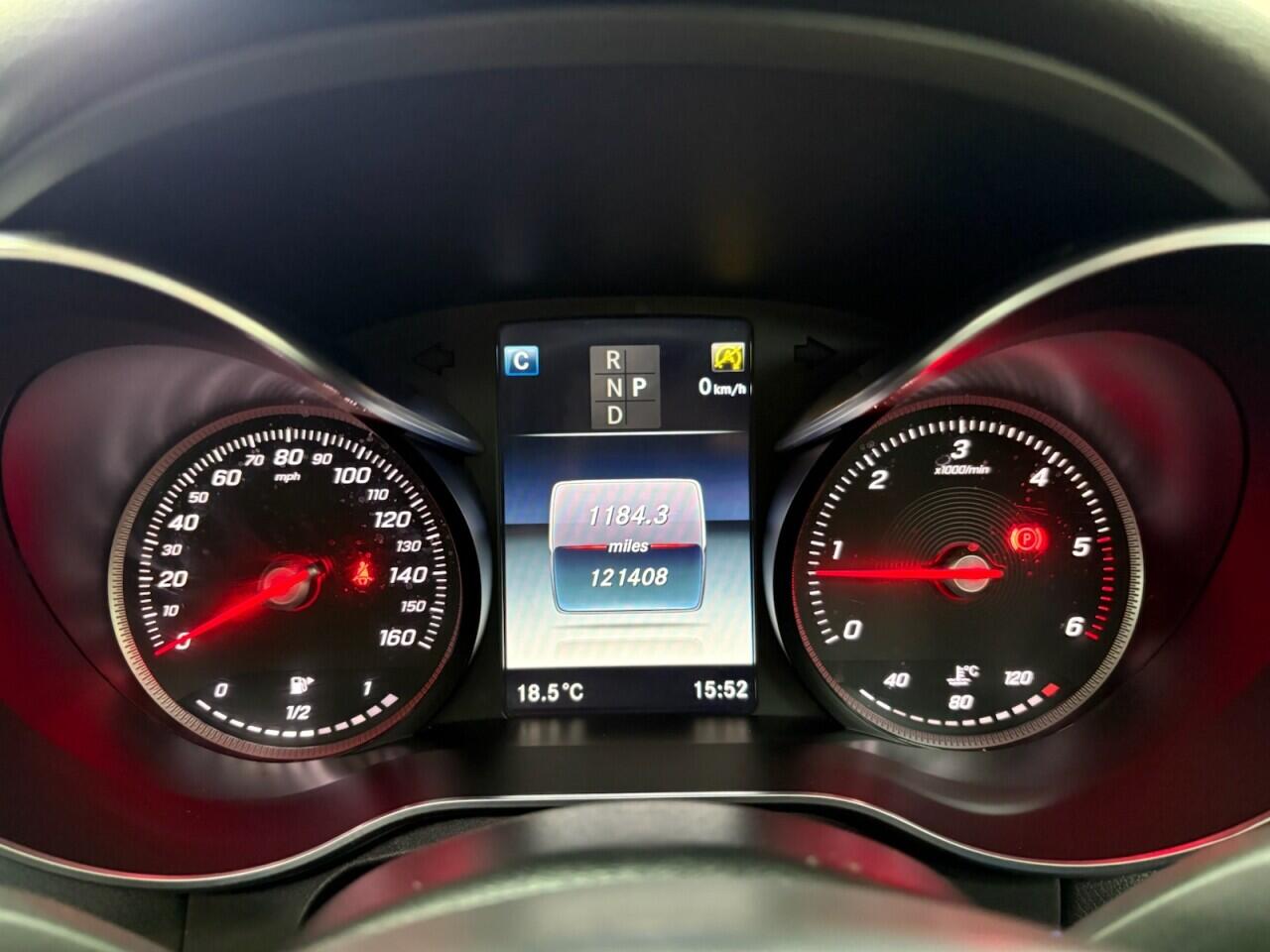 Mercedes-Benz C-Class view 20